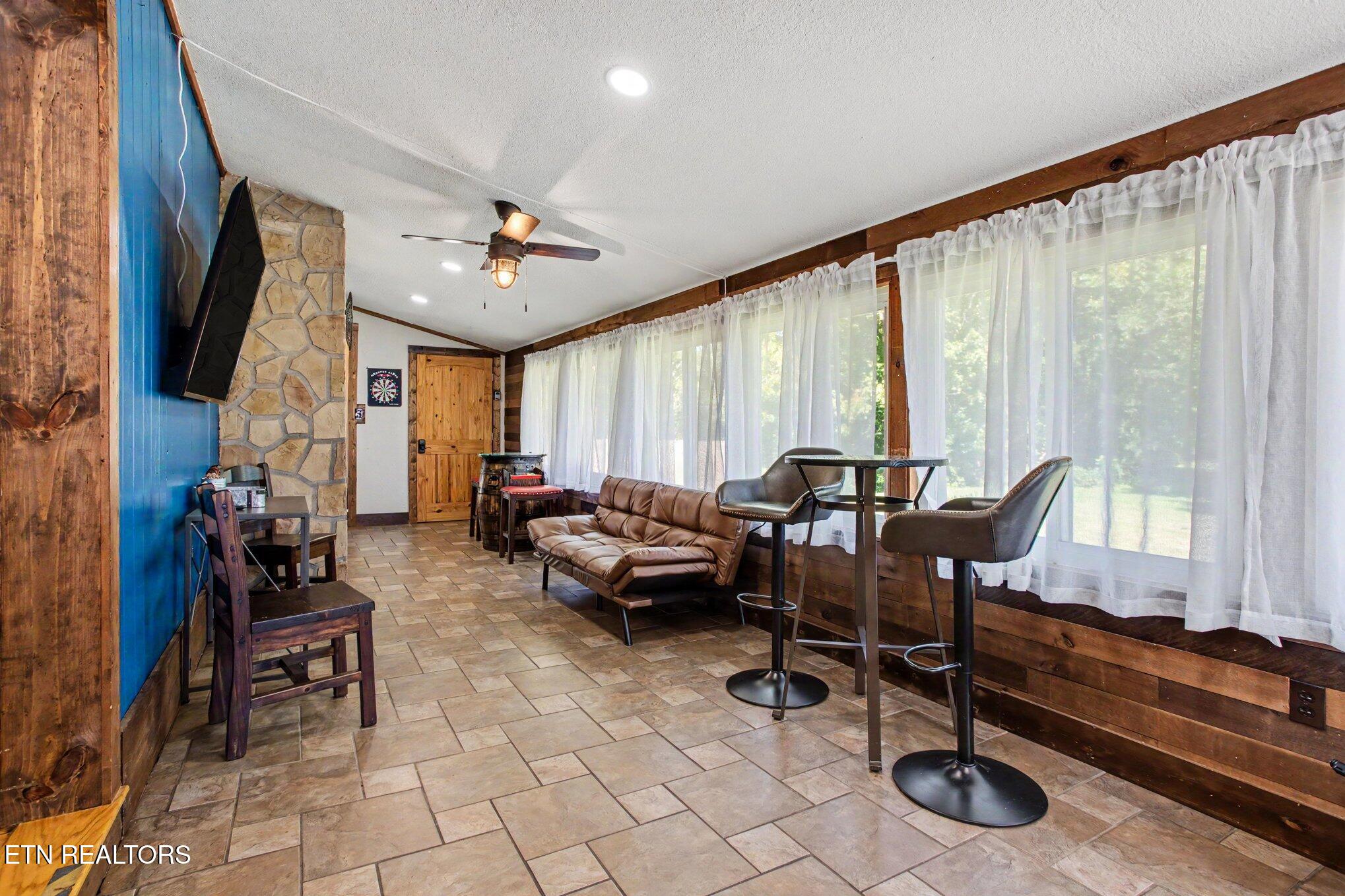 3110 Priscilla Heights Lane Pigeon Forge TN 37862