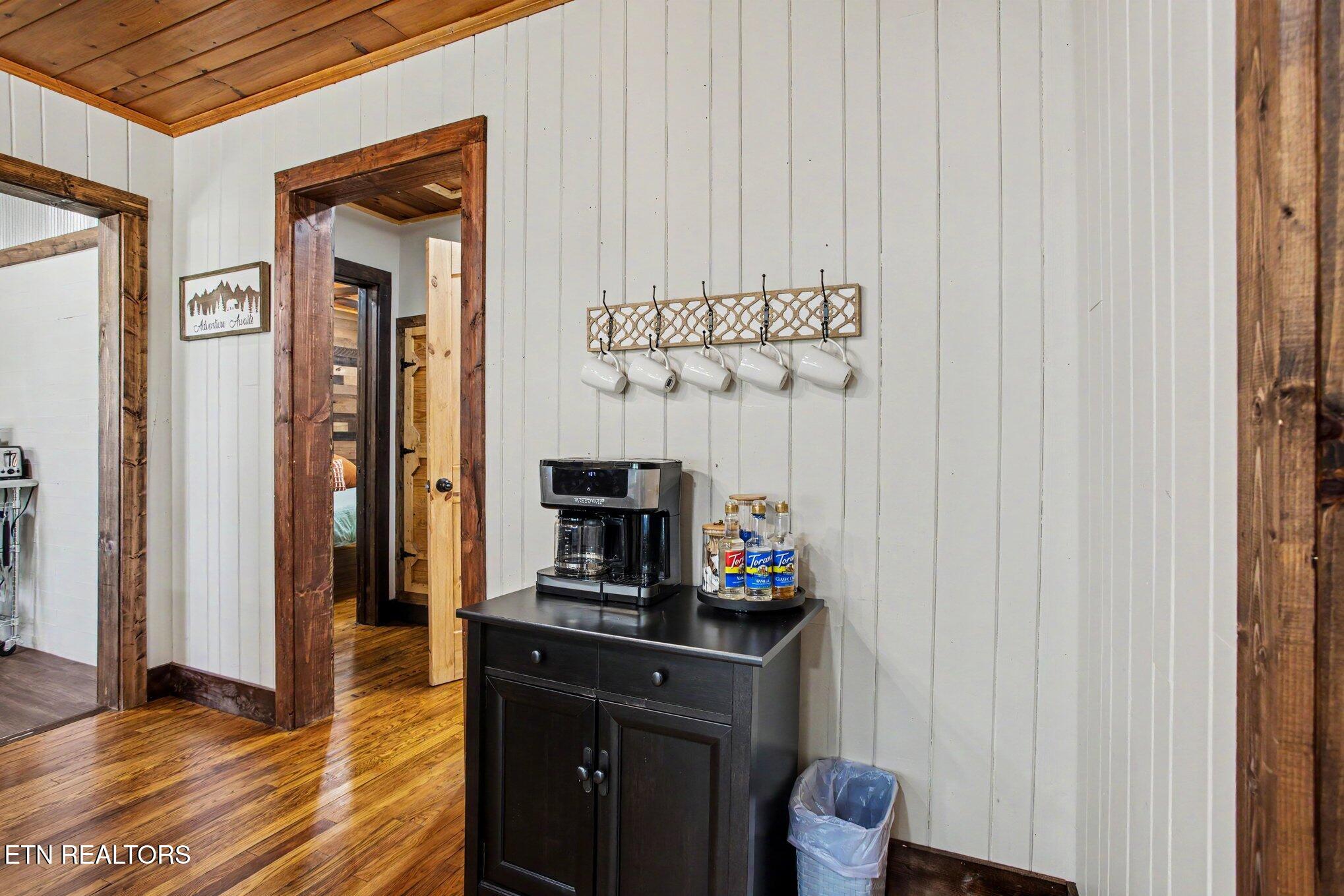 3110 Priscilla Heights Lane Pigeon Forge TN 37862