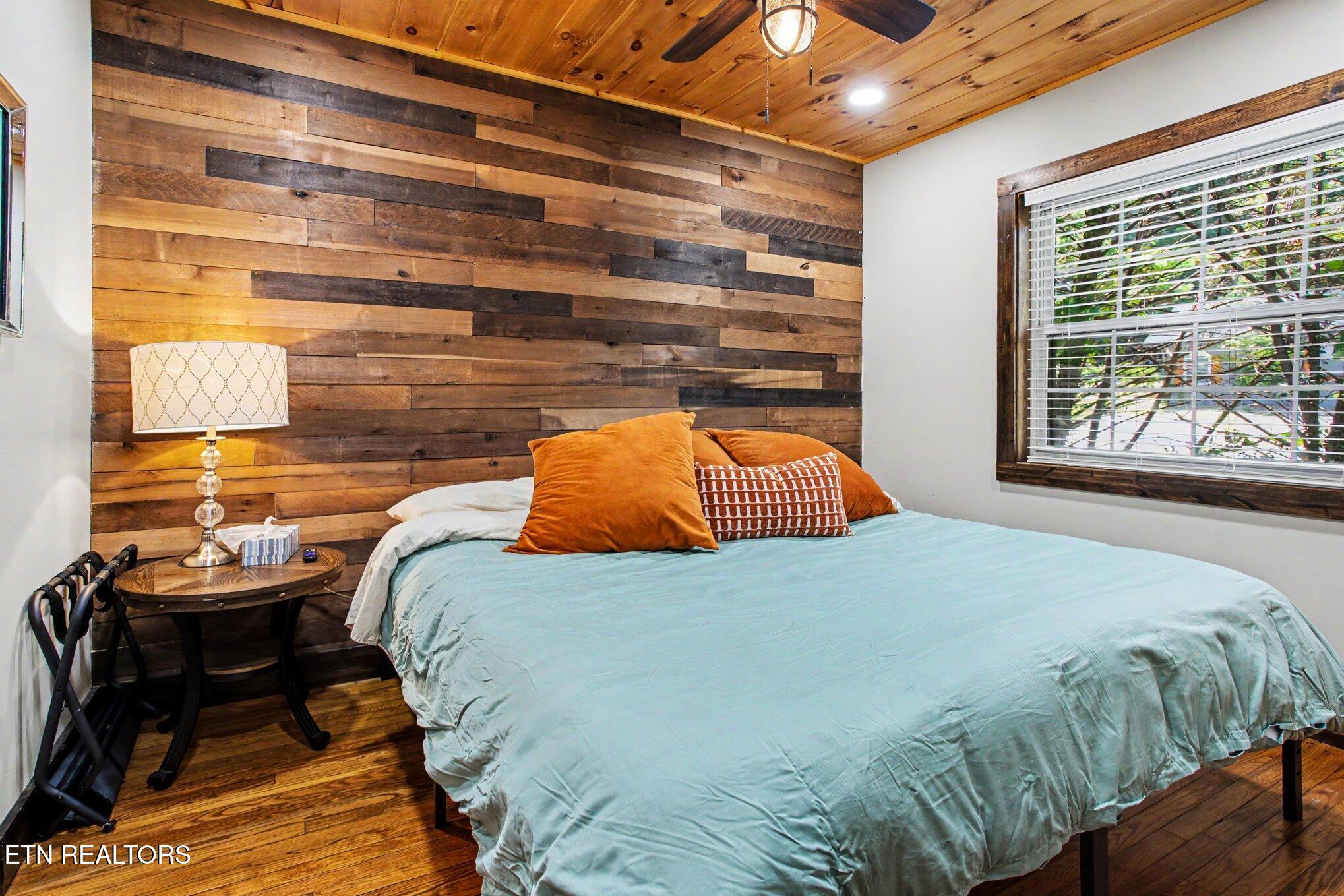 3110 Priscilla Heights Lane Pigeon Forge TN 37862