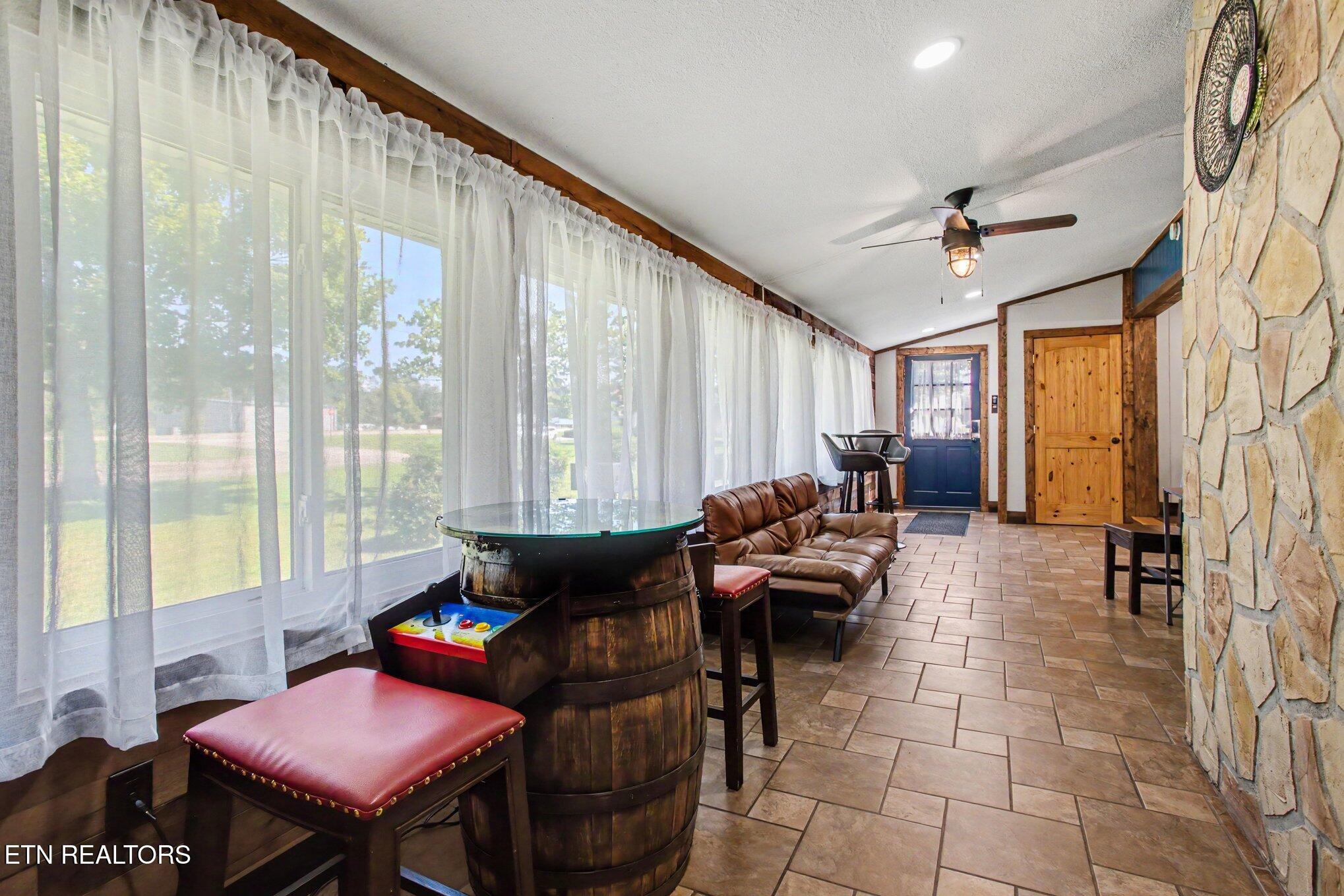 3110 Priscilla Heights Lane Pigeon Forge TN 37862