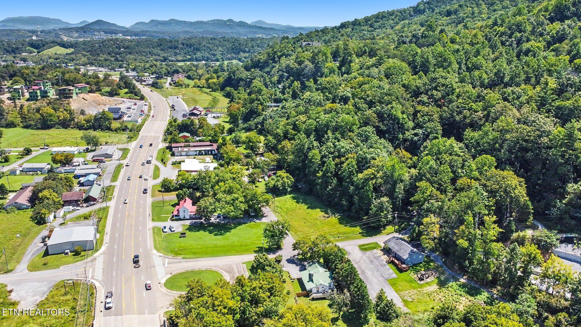 3110 Priscilla Heights Lane Pigeon Forge TN 37862