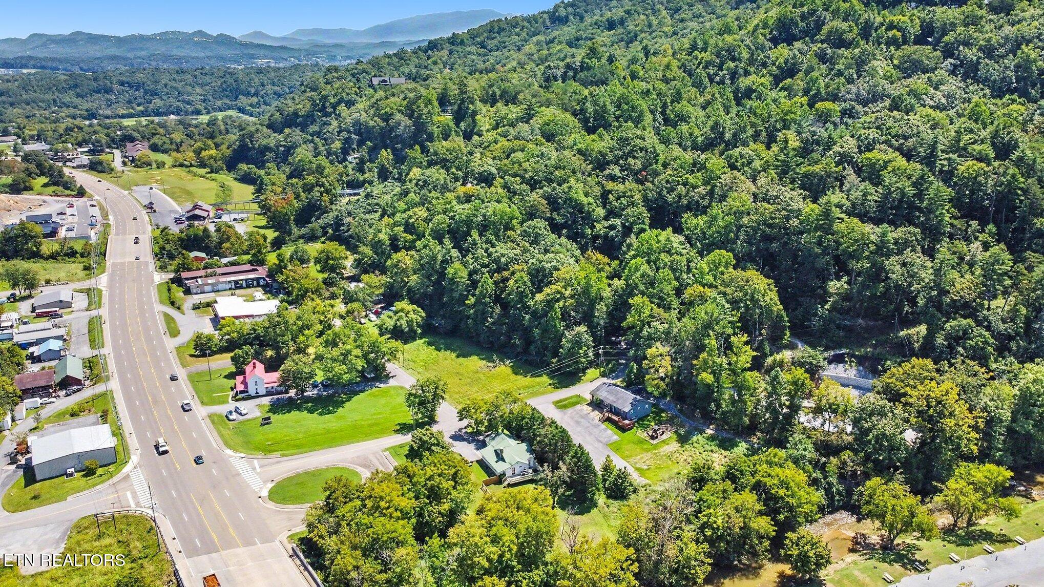 3110 Priscilla Heights Lane Pigeon Forge TN 37862