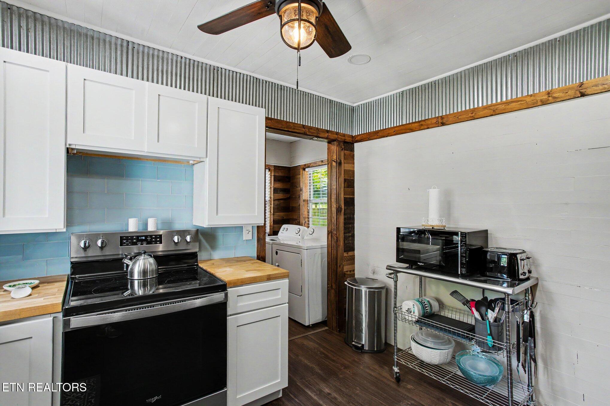 3110 Priscilla Heights Lane Pigeon Forge TN 37862