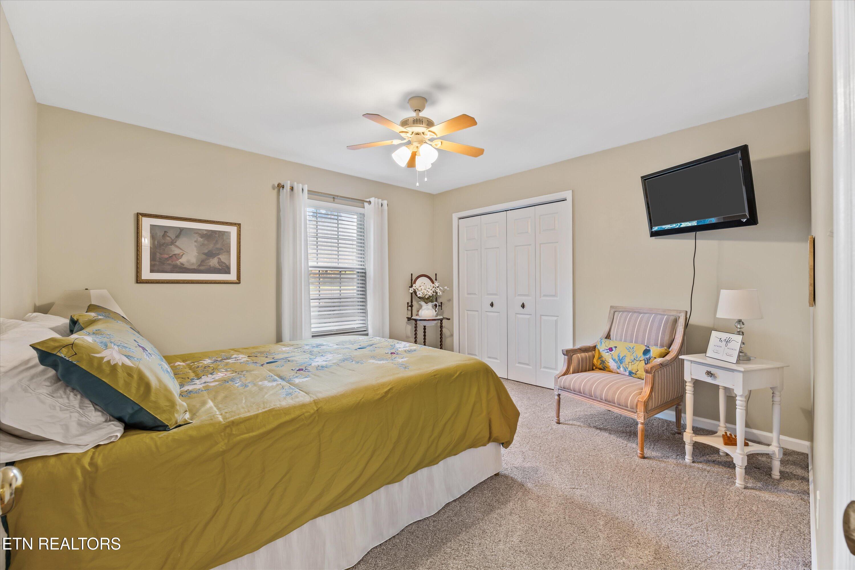 3220 Roanoke Circle Knoxville TN 37920