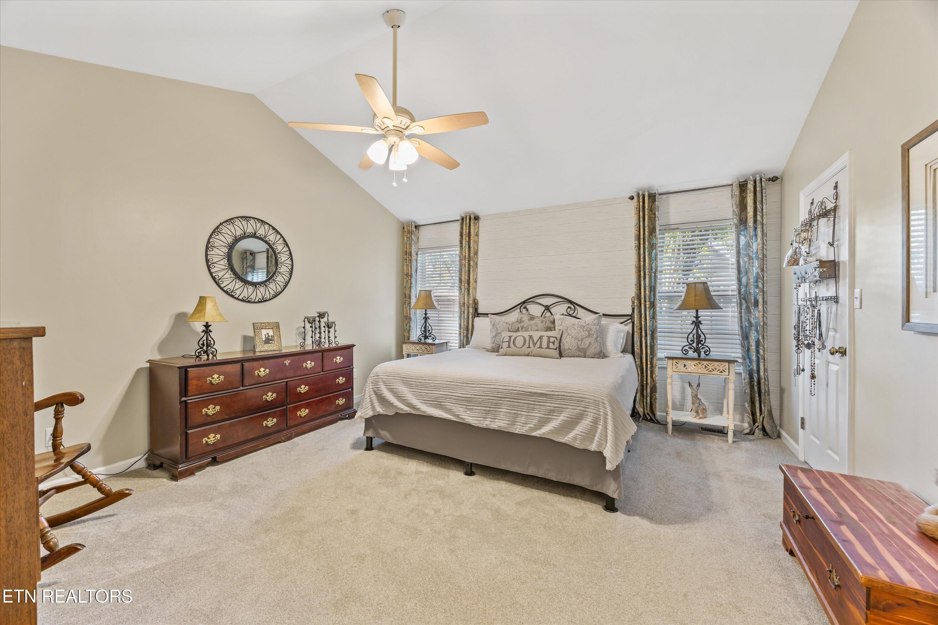 3220 Roanoke Circle Knoxville TN 37920
