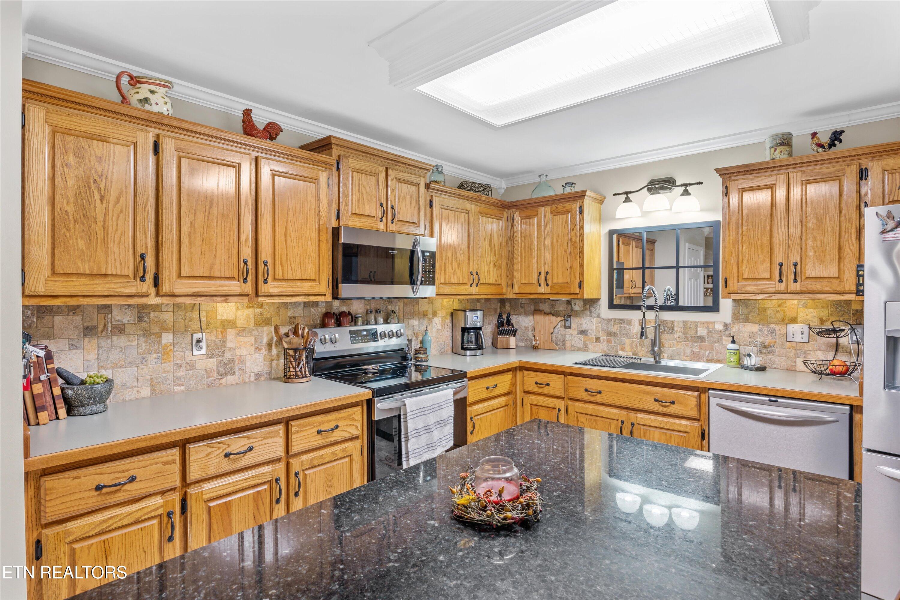 3220 Roanoke Circle Knoxville TN 37920
