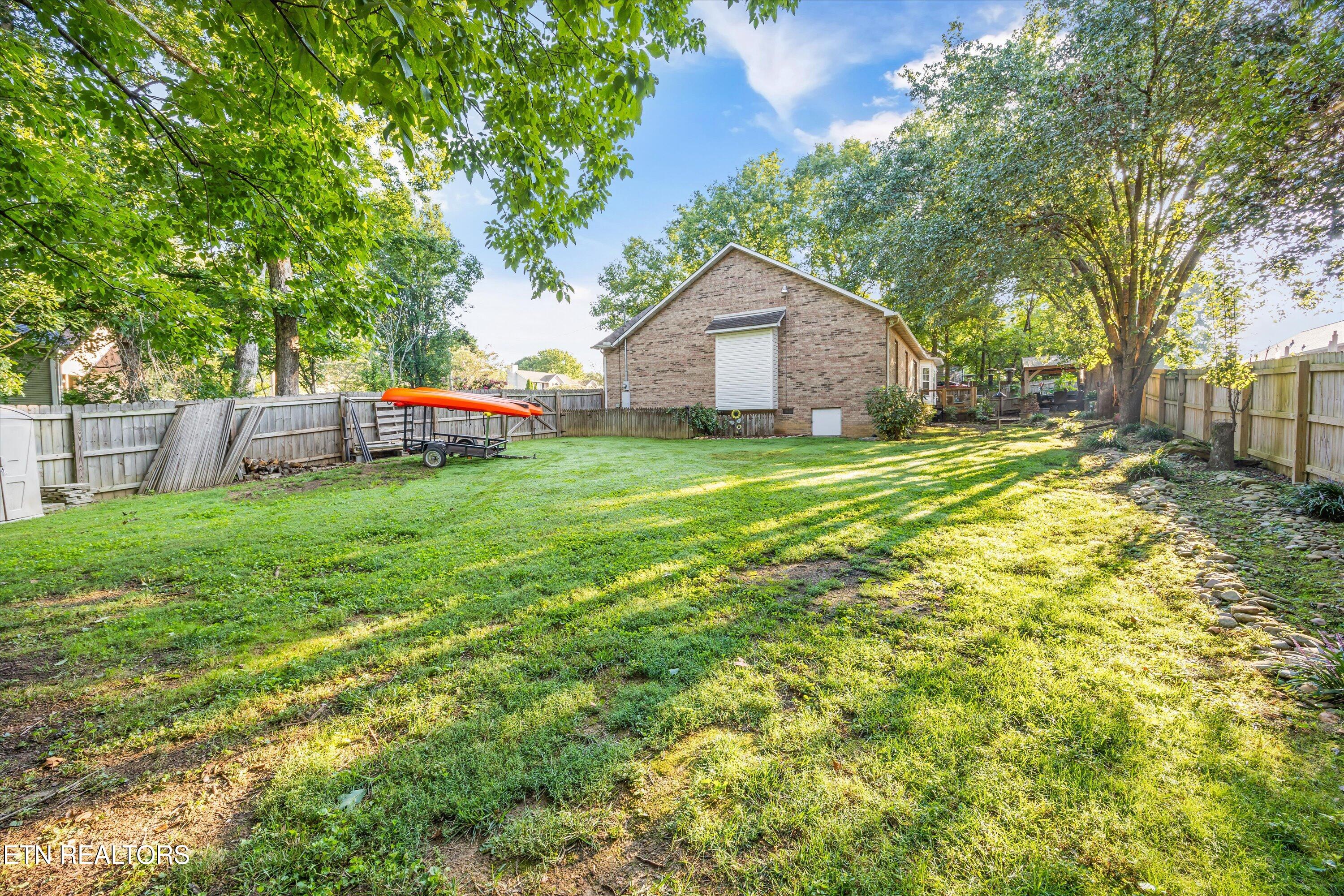 3220 Roanoke Circle Knoxville TN 37920