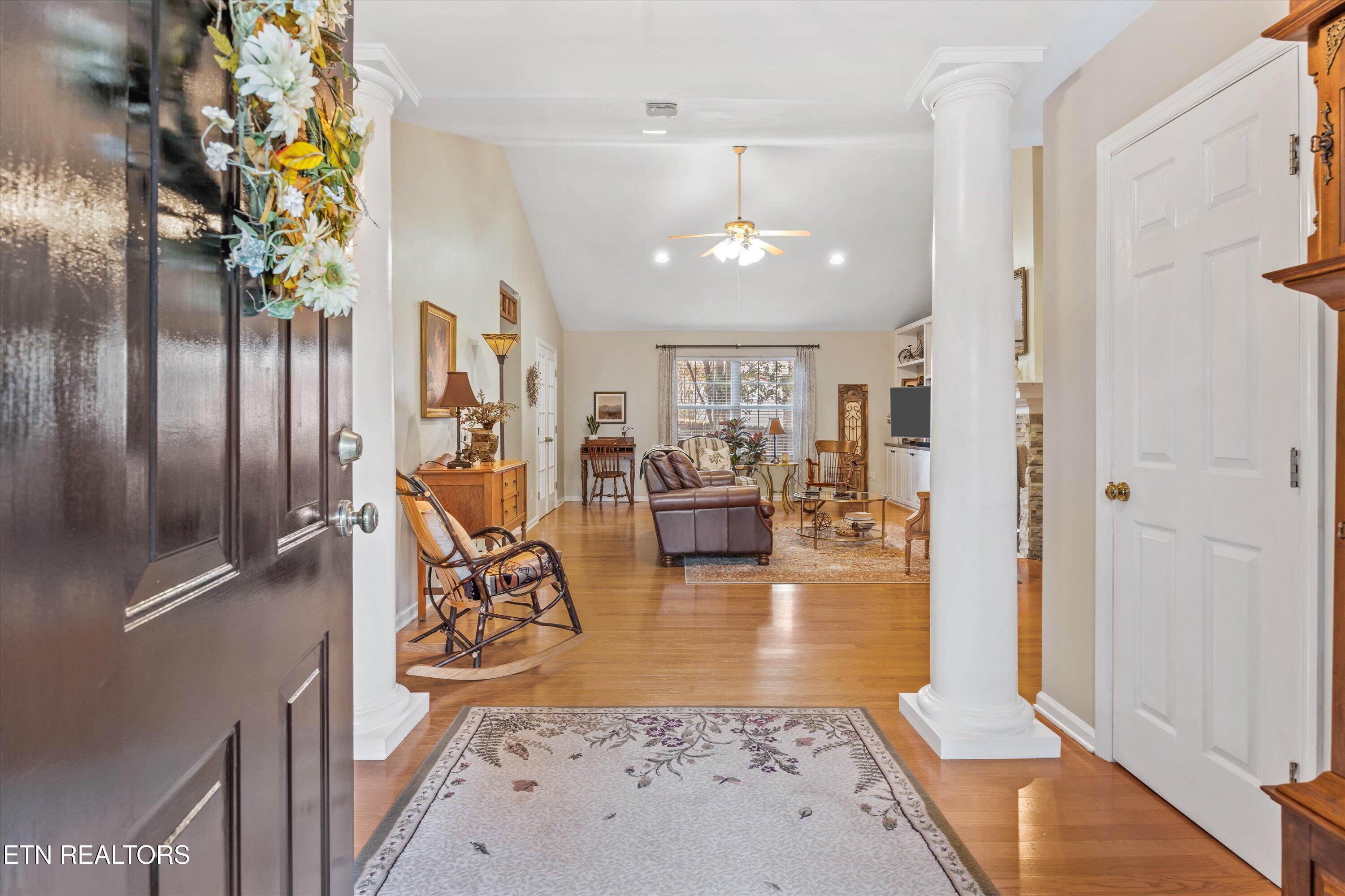 3220 Roanoke Circle Knoxville TN 37920