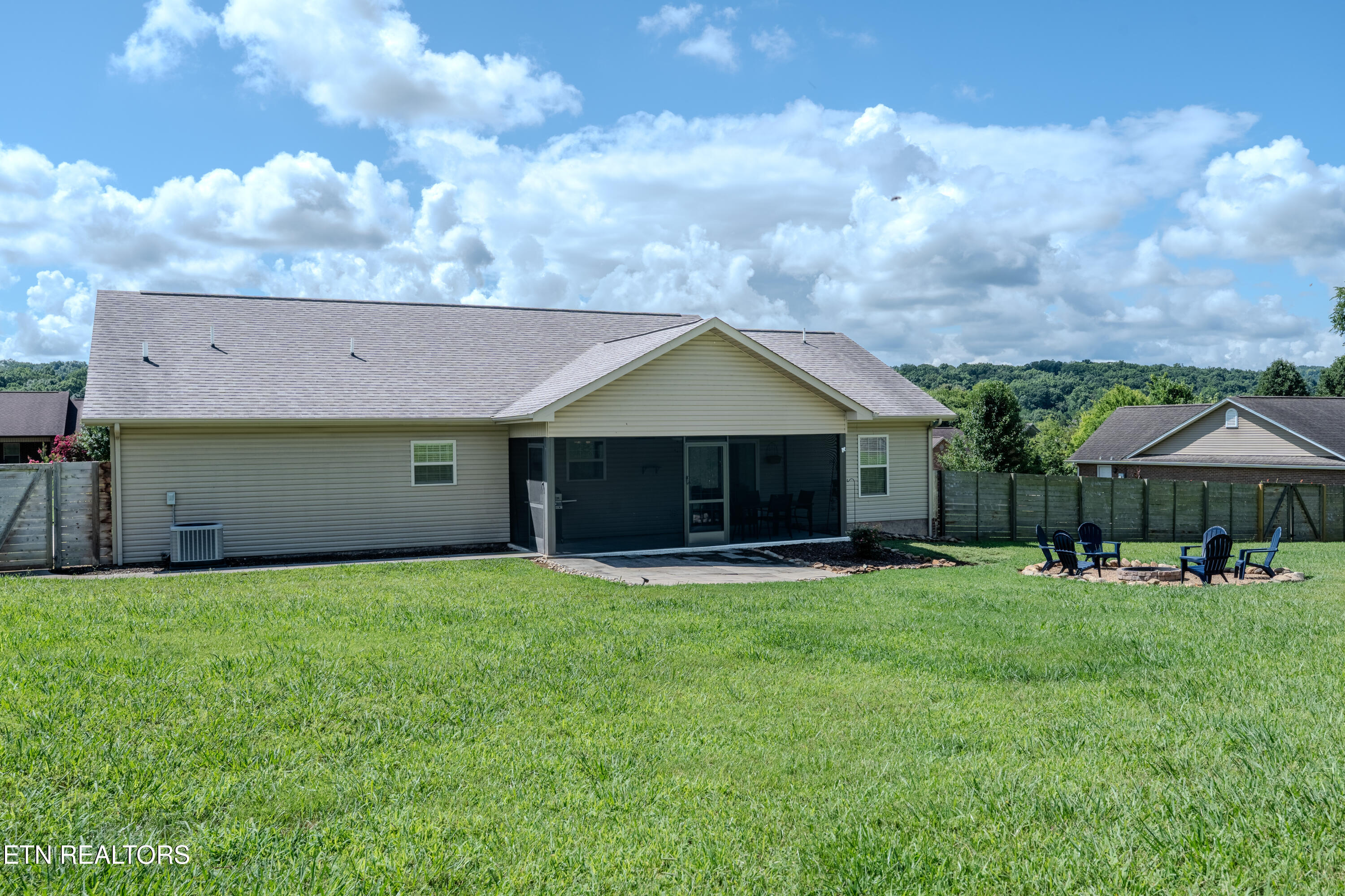 2043 Bill Hicks Drive Seymour TN 37865