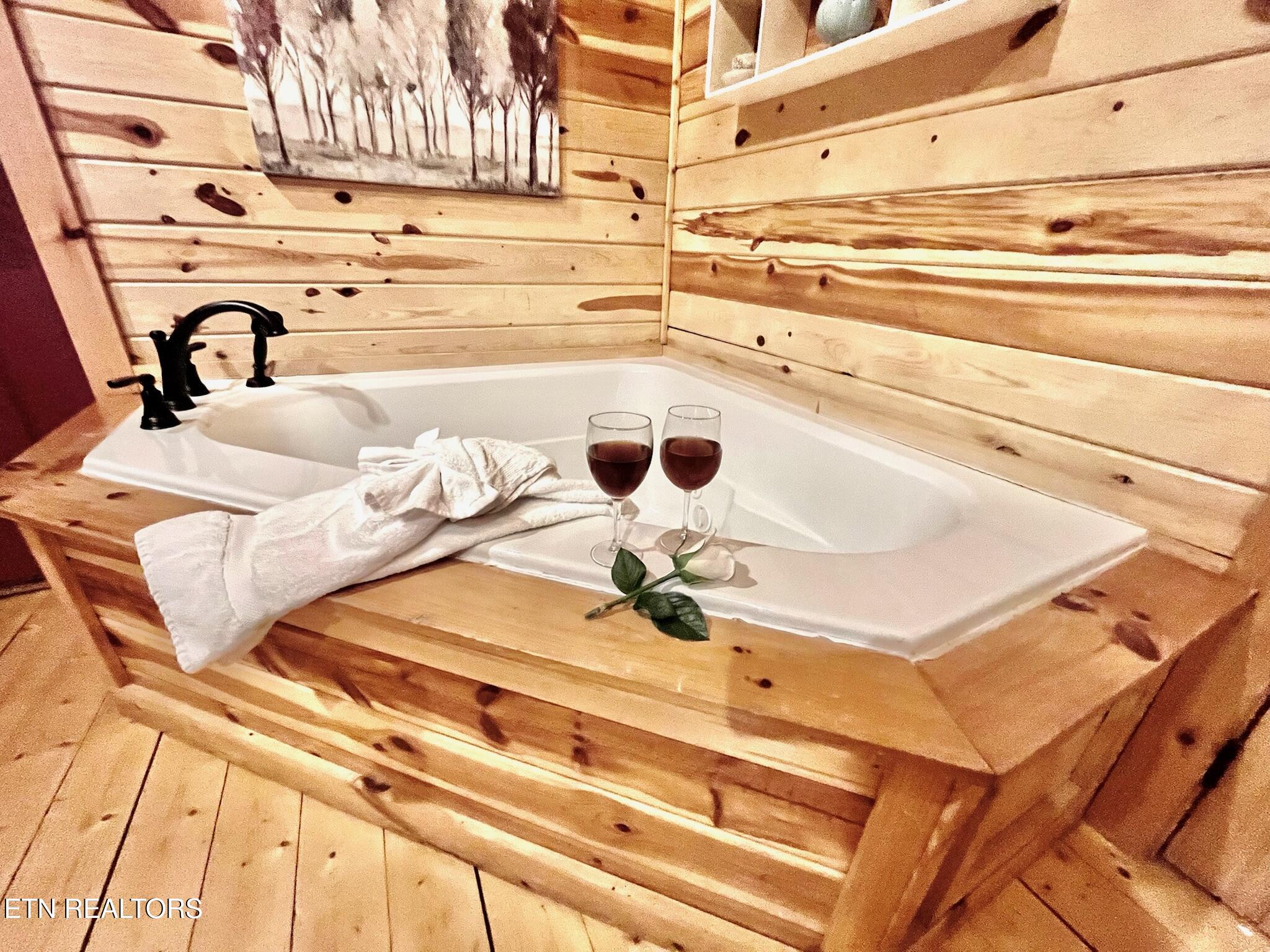 131 White Oak Resort Way Gatlinburg TN 37738