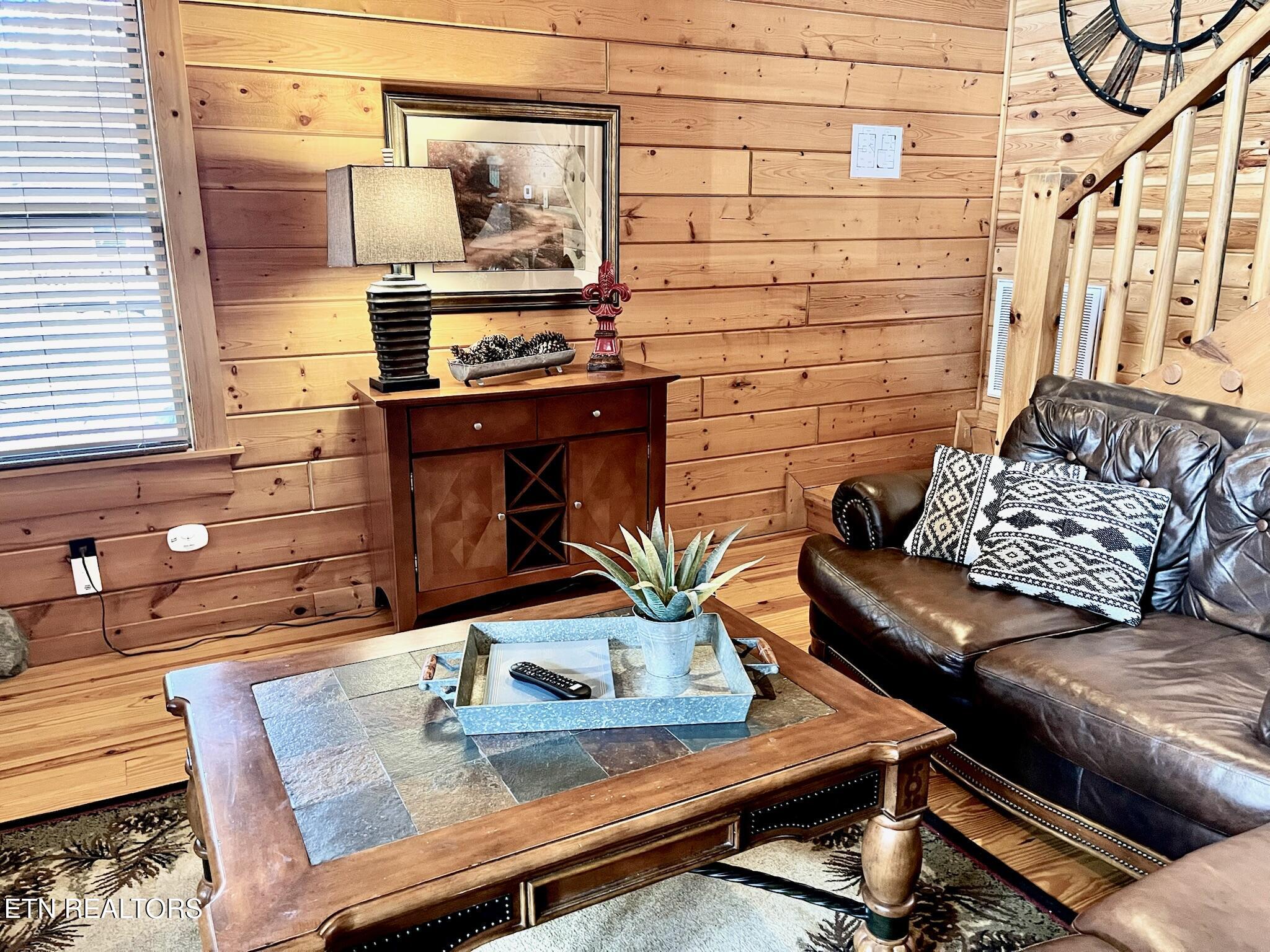 131 White Oak Resort Way Gatlinburg TN 37738