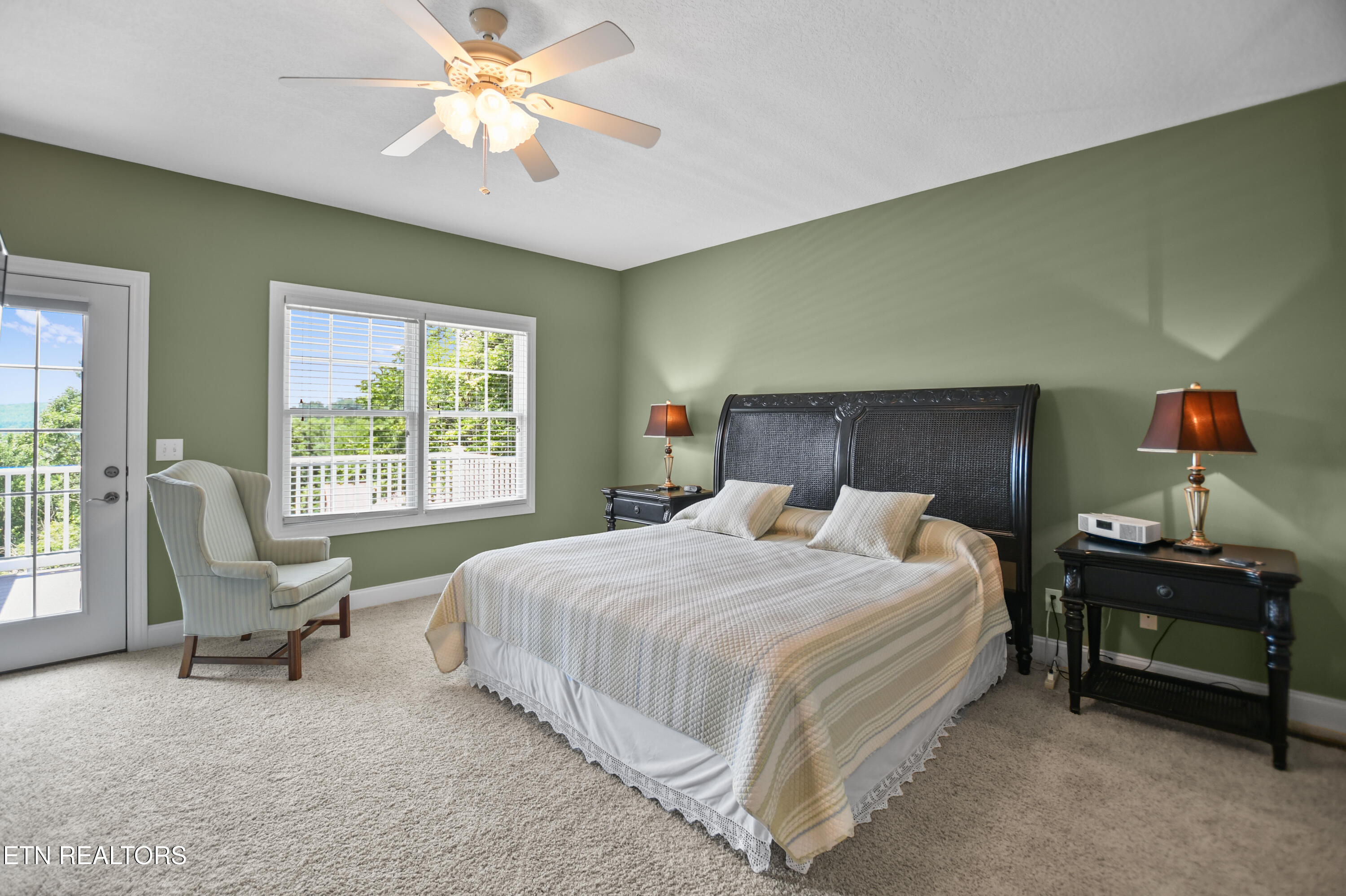 111 Deer Run Point Lafollette TN 37766