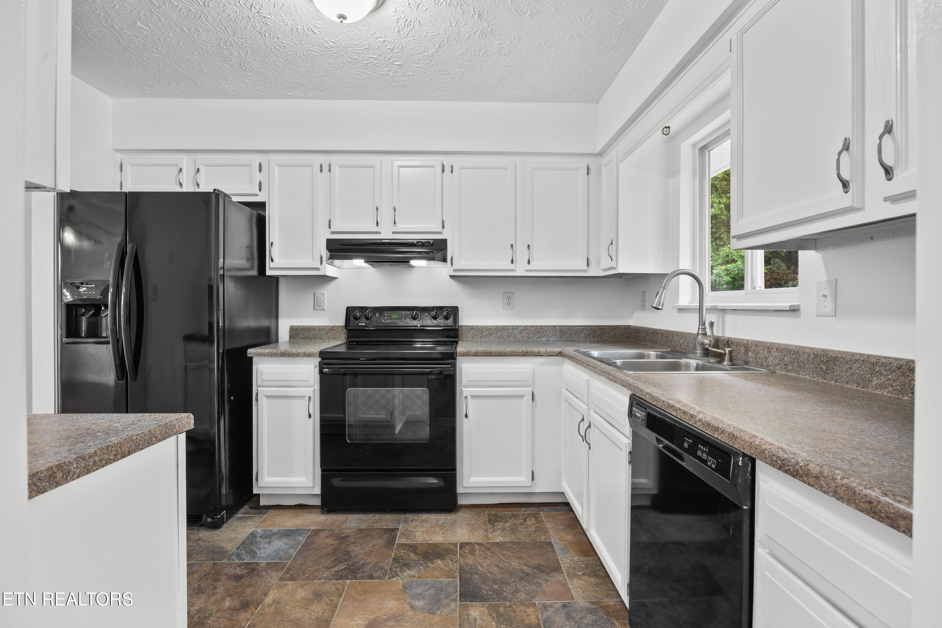 715 Winston Drive Seymour TN 37865