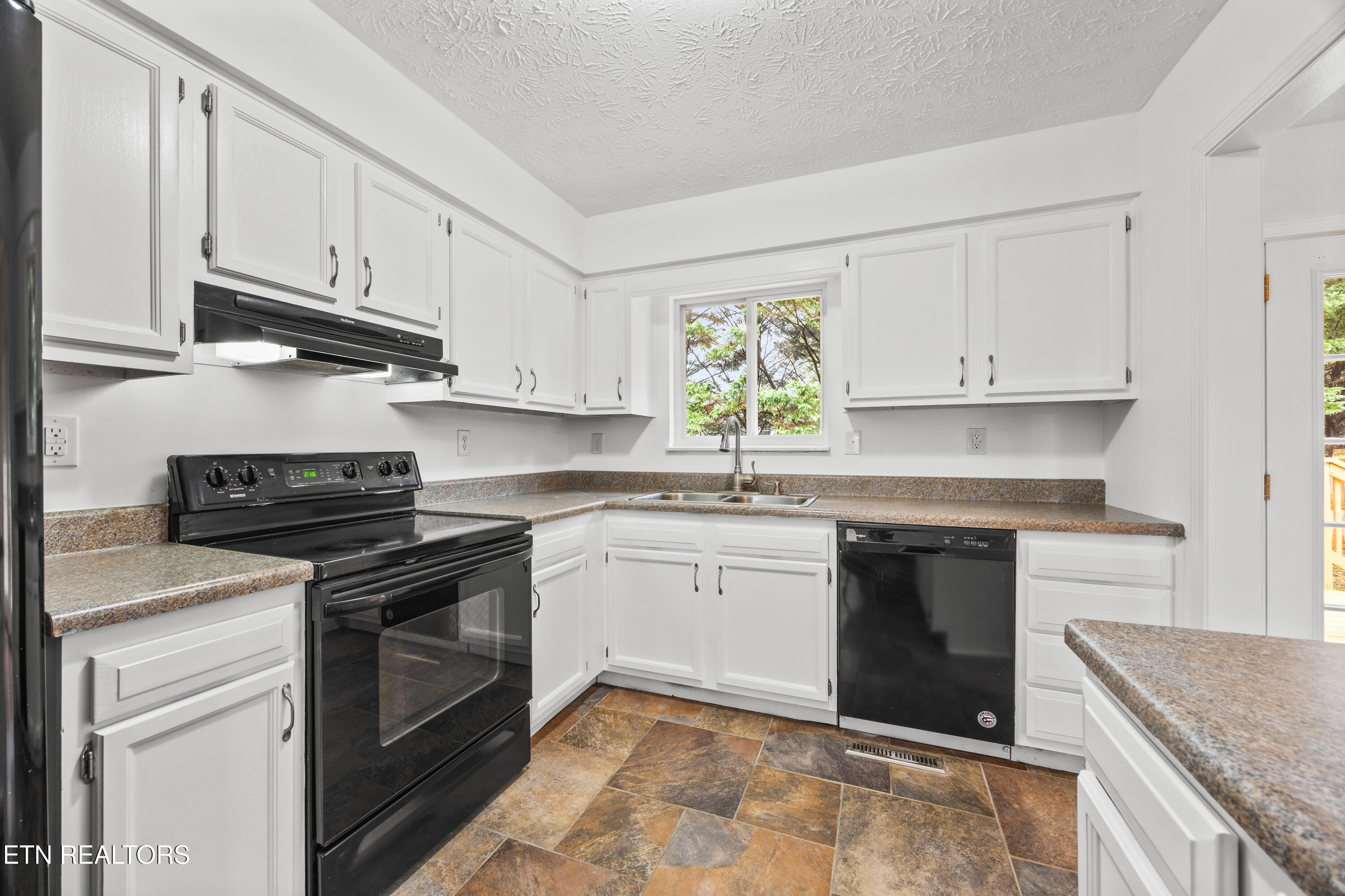 715 Winston Drive Seymour TN 37865