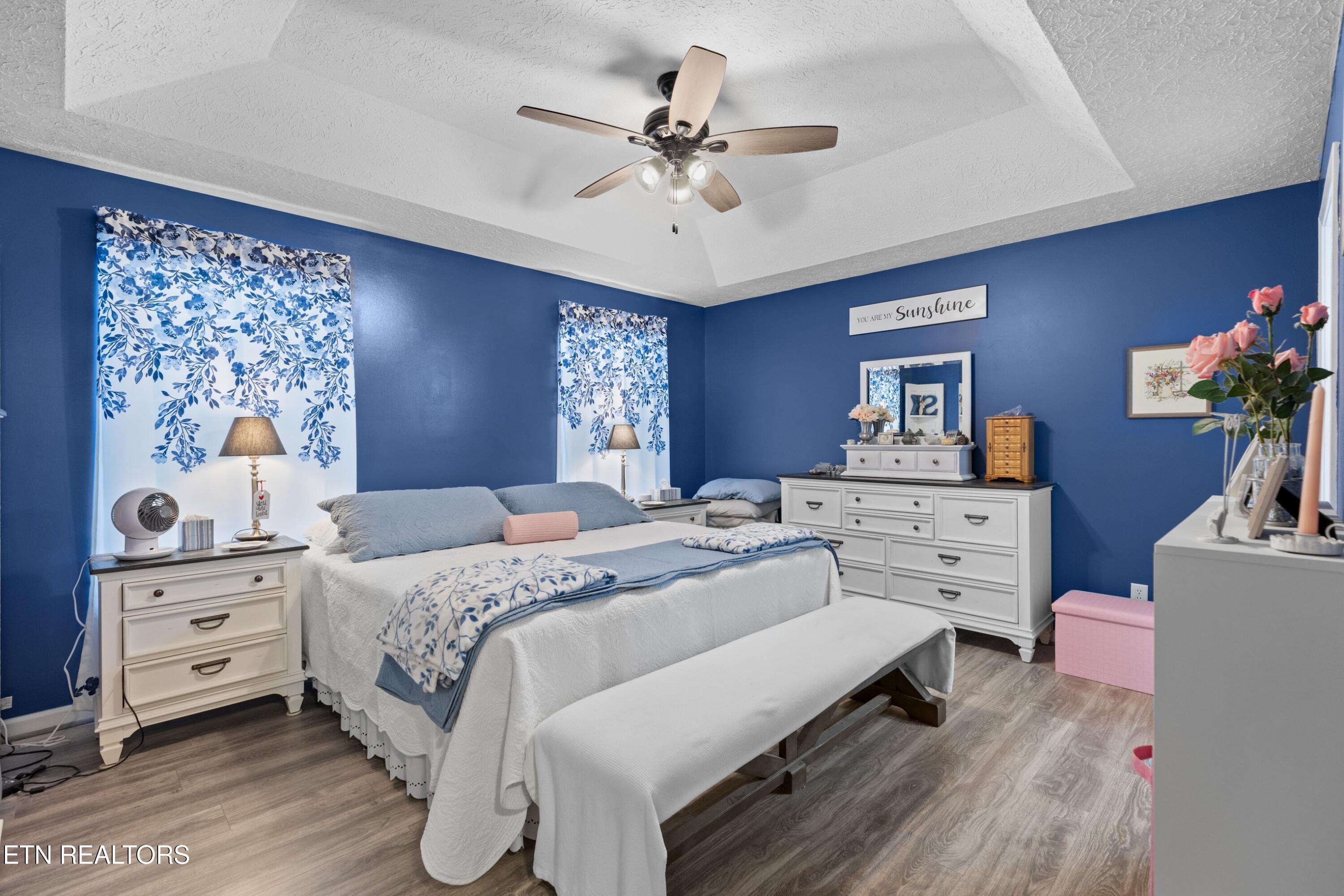 807 Mockingbird Court Mount Carmel TN 37645