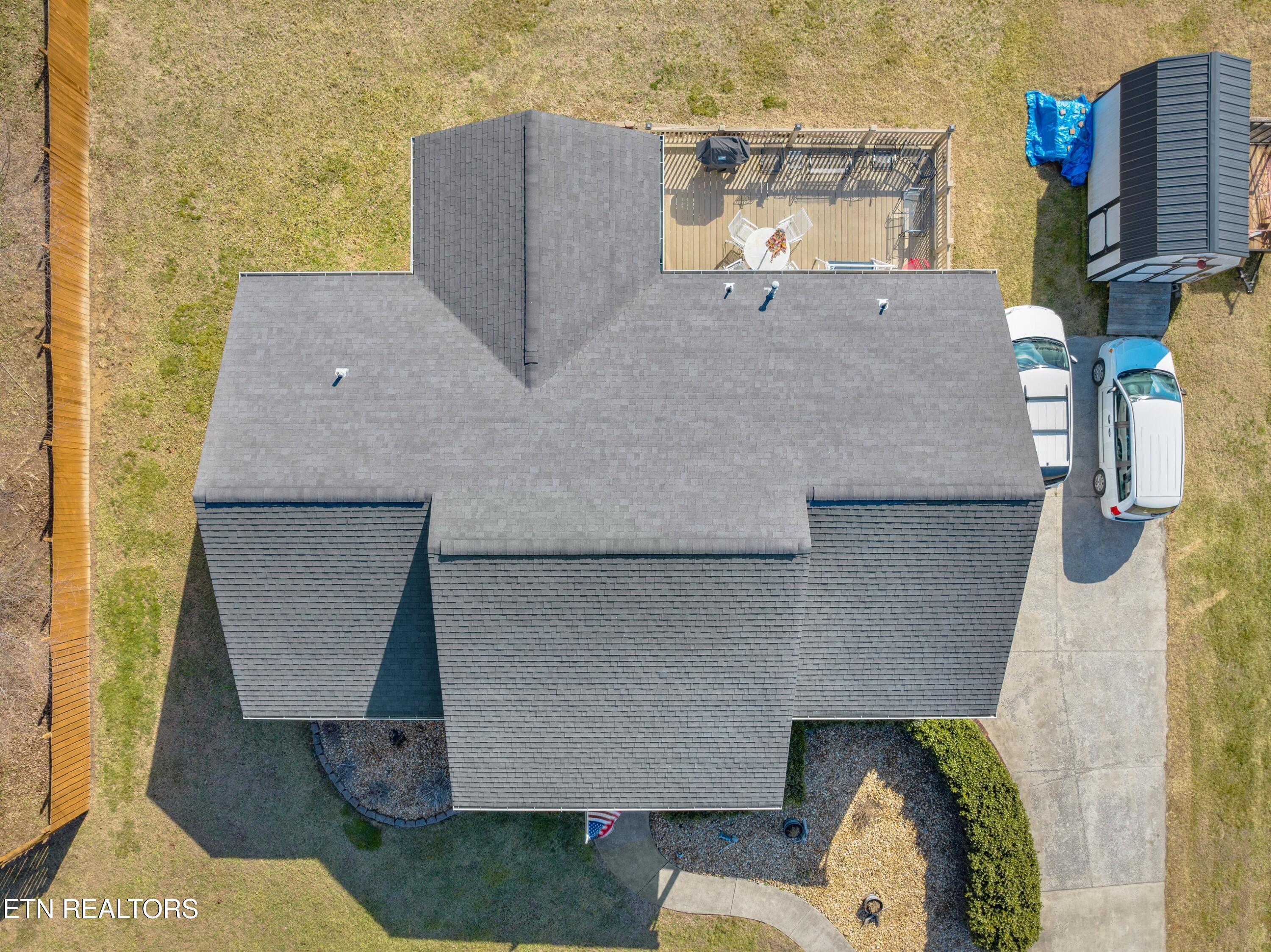 807 Mockingbird Court Mount Carmel TN 37645