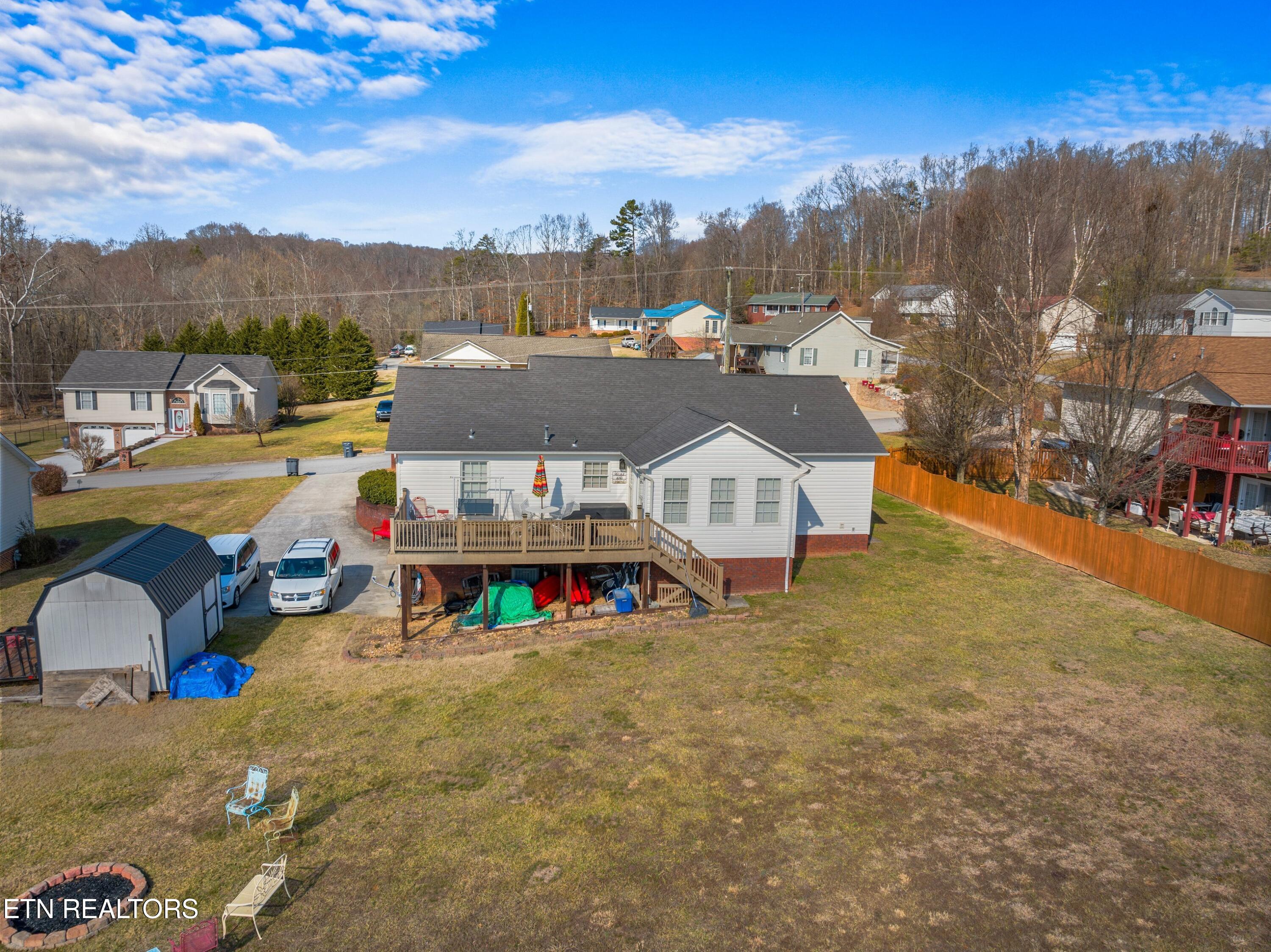 807 Mockingbird Court Mount Carmel TN 37645