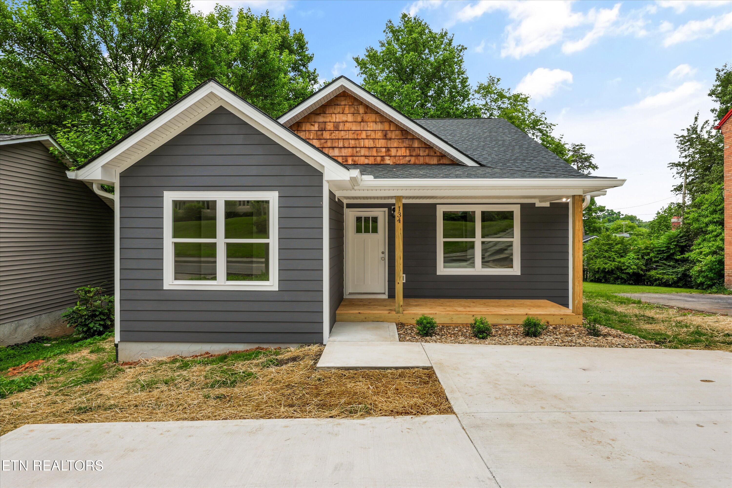 134 Woodlawn Pike Knoxville TN 37920