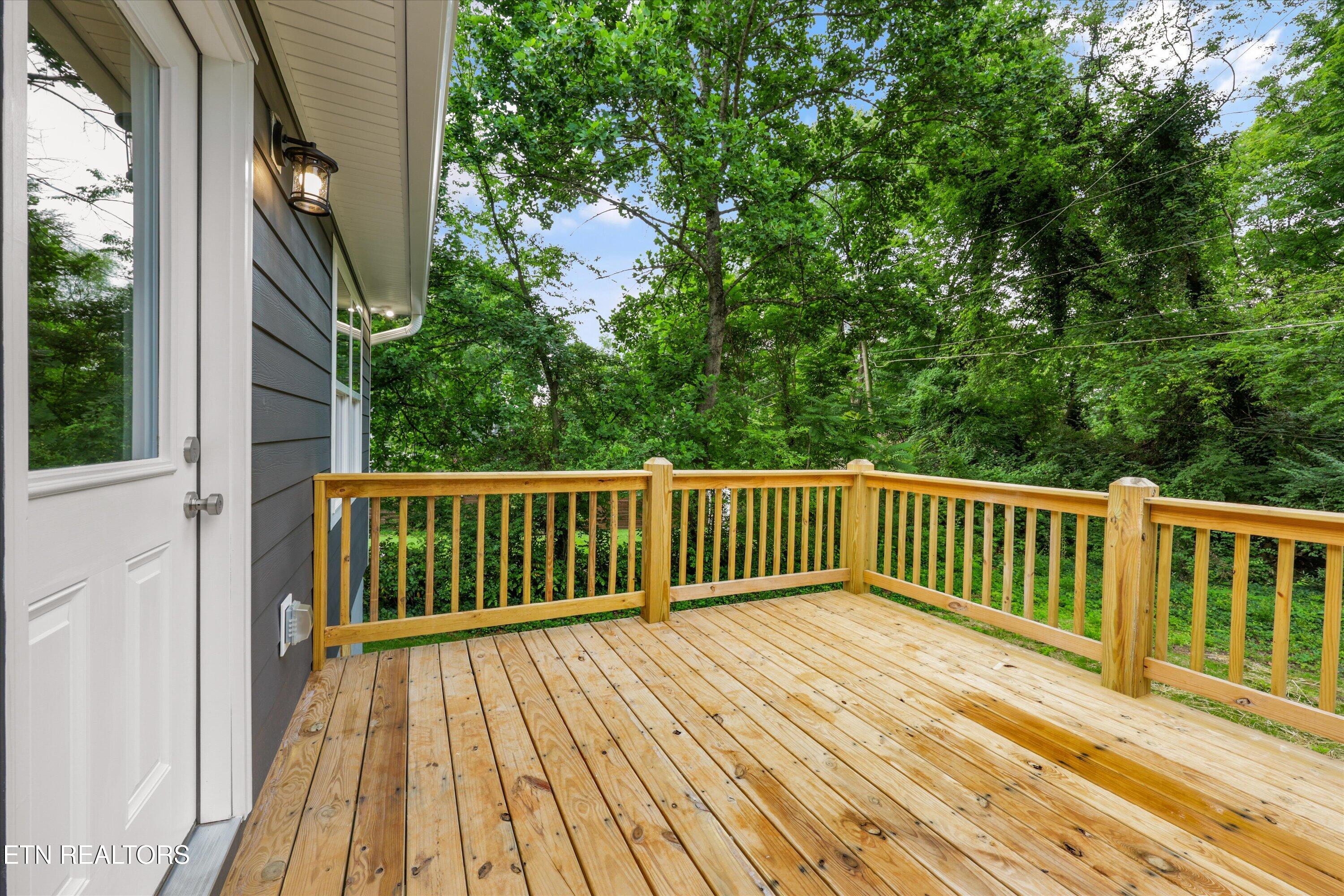 134 Woodlawn Pike Knoxville TN 37920