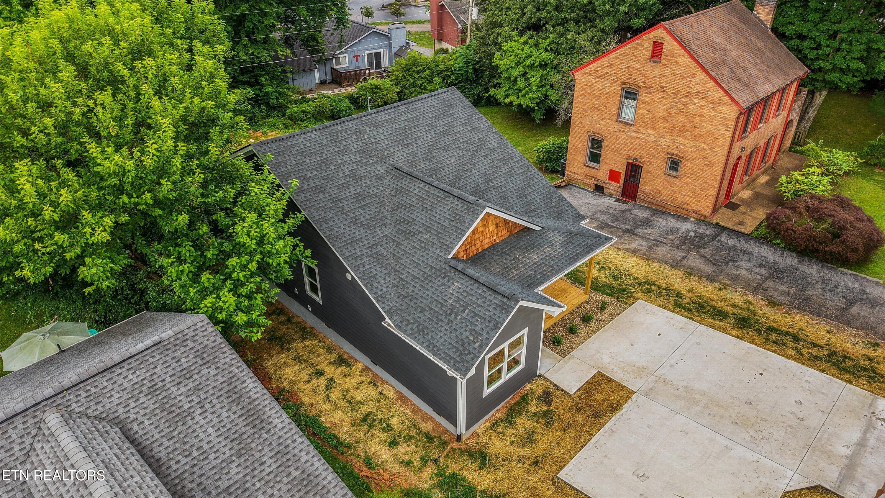 134 Woodlawn Pike Knoxville TN 37920