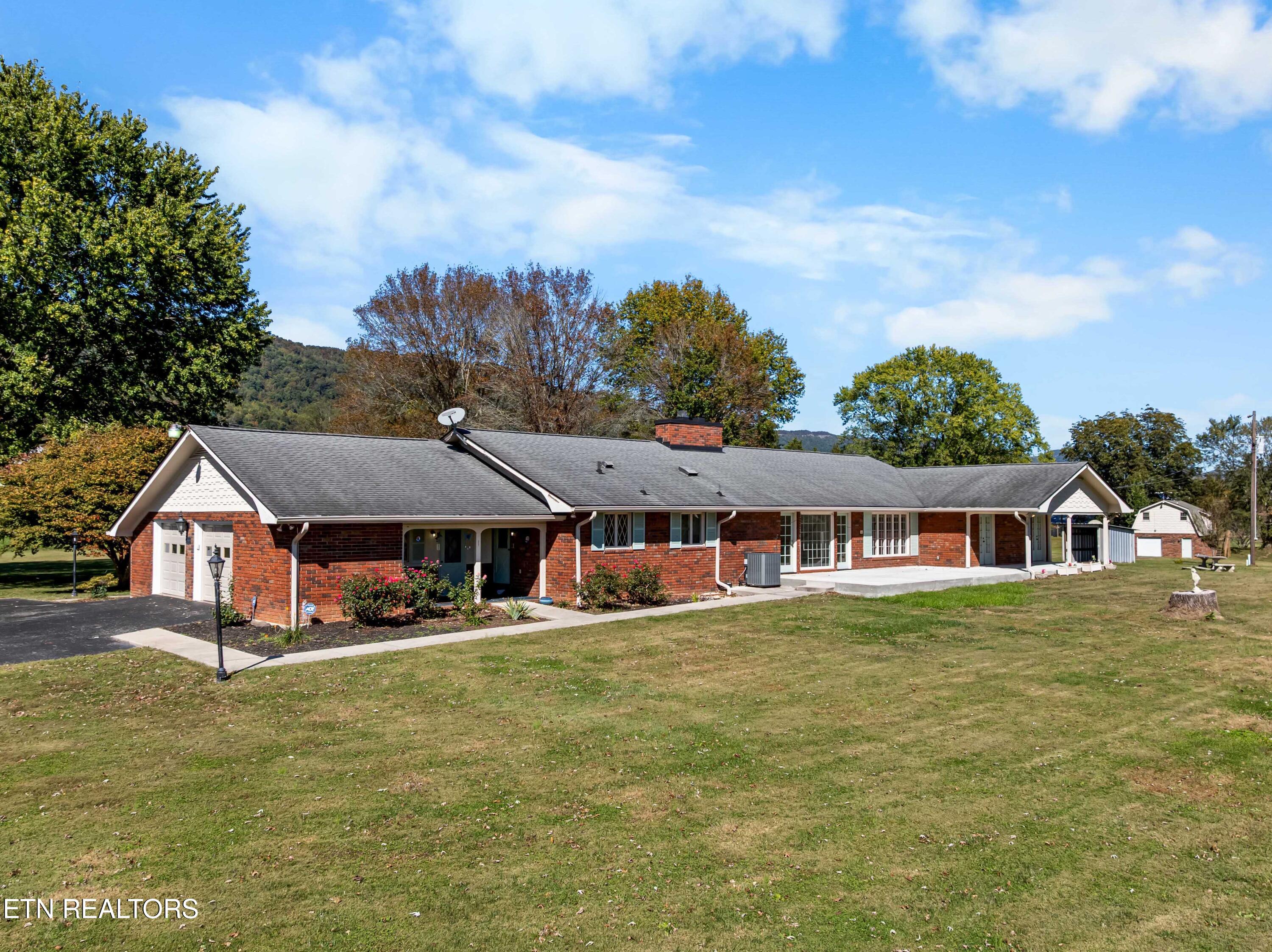 186 Shetland Road Lafollette TN 37766