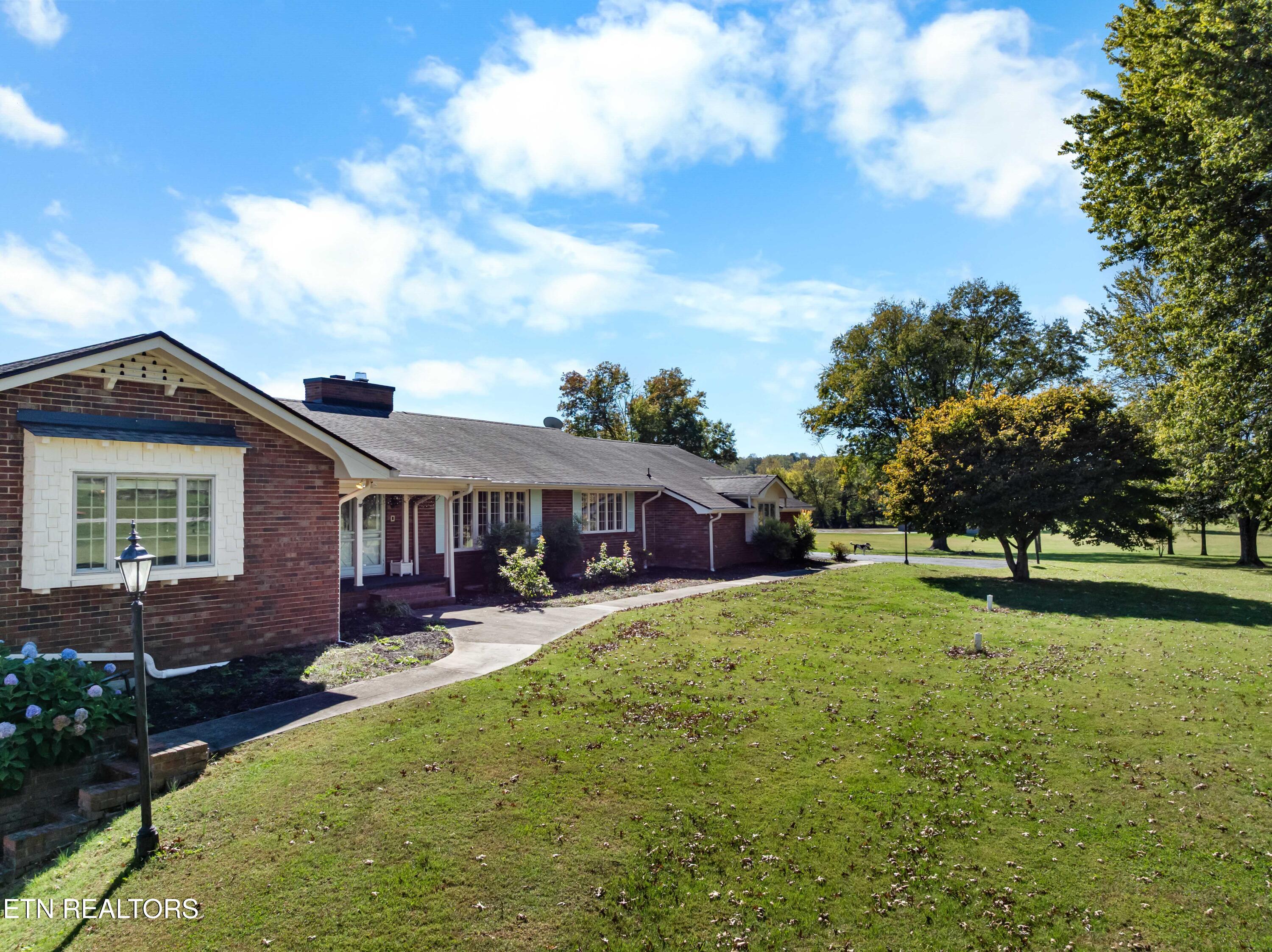 186 Shetland Road Lafollette TN 37766