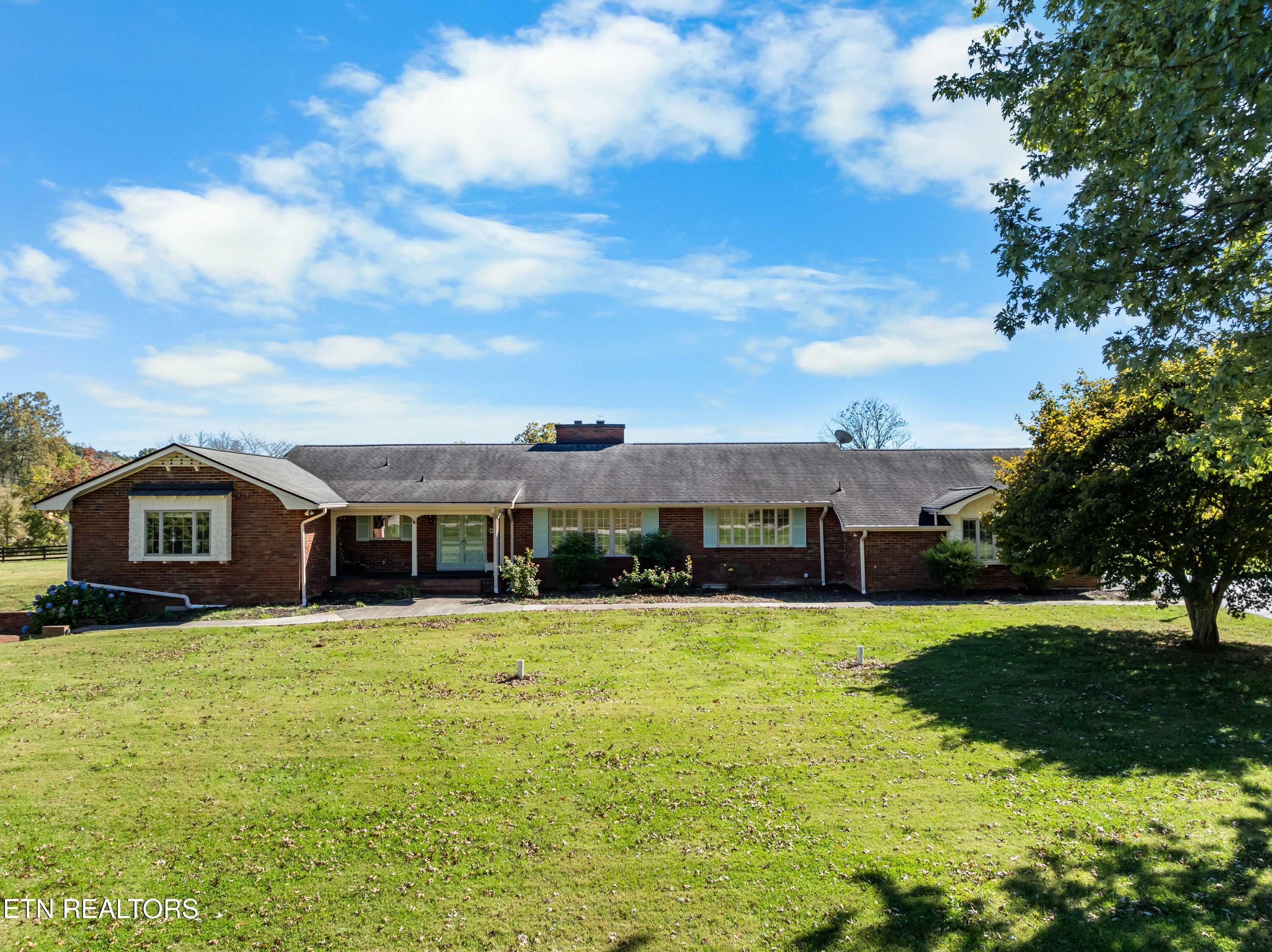 186 Shetland Road Lafollette TN 37766