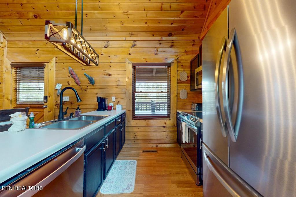 2632 Camden Way Sevierville TN 37876