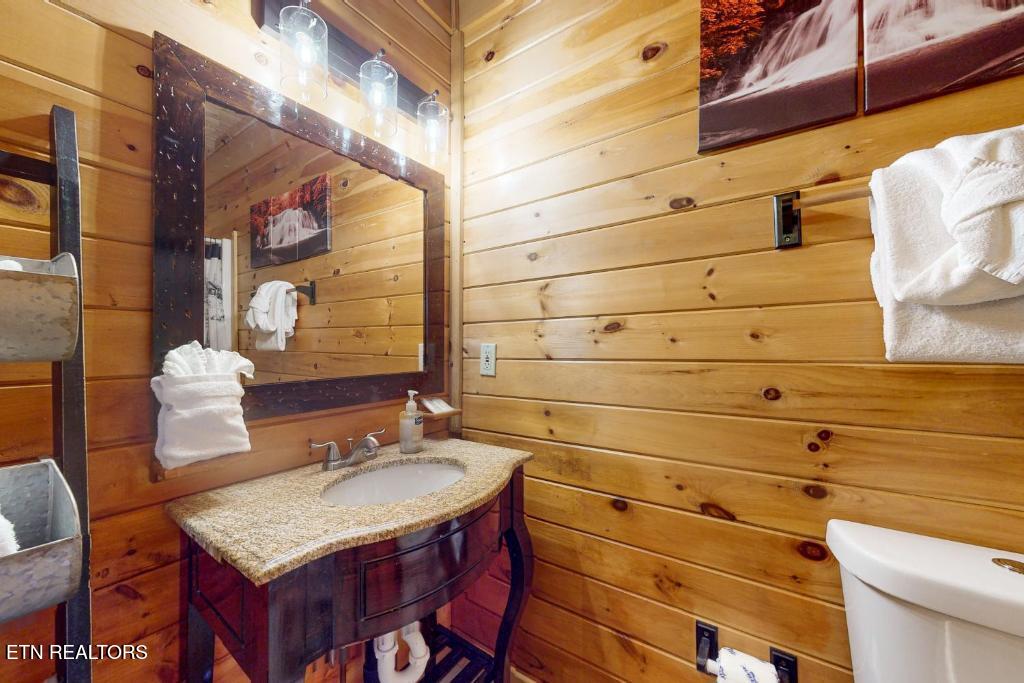 2632 Camden Way Sevierville TN 37876