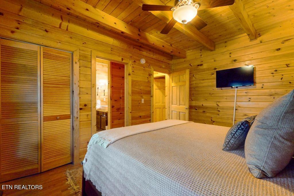 2632 Camden Way Sevierville TN 37876