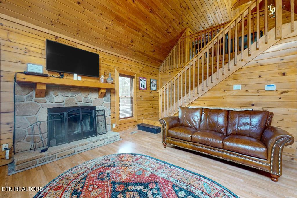 2632 Camden Way Sevierville TN 37876