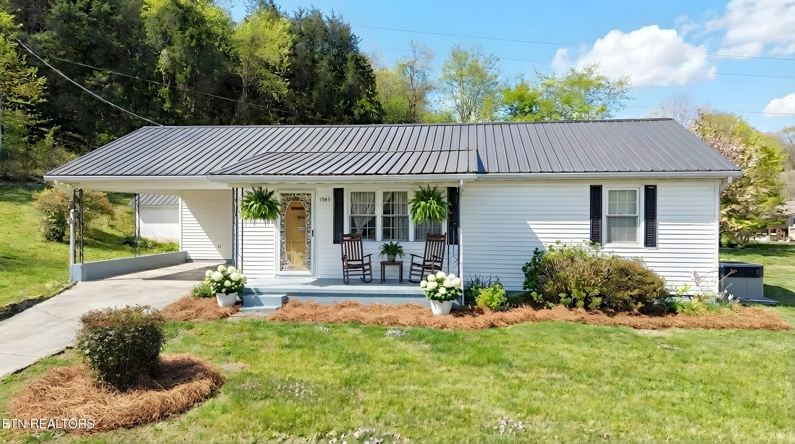 1585 Hill Road Newport TN 37821