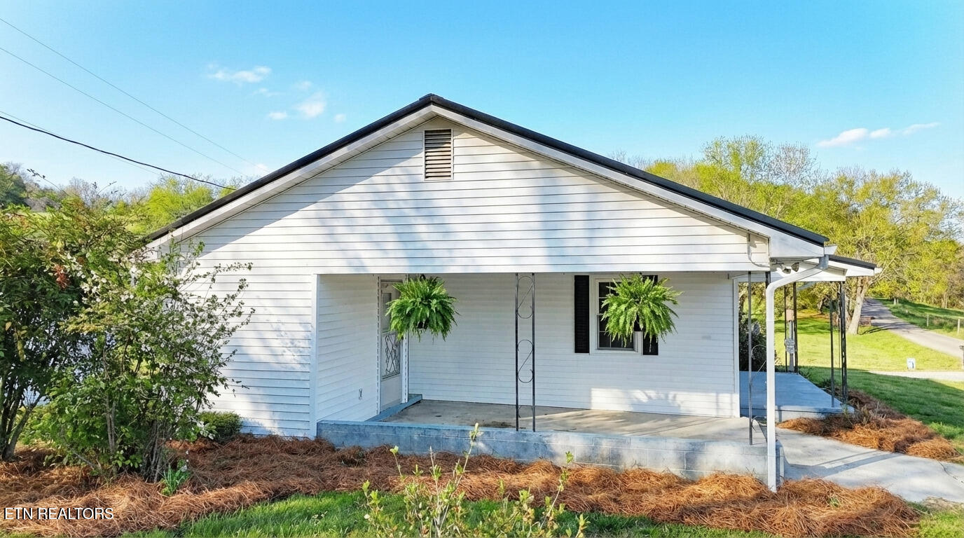 1585 Hill Road Newport TN 37821