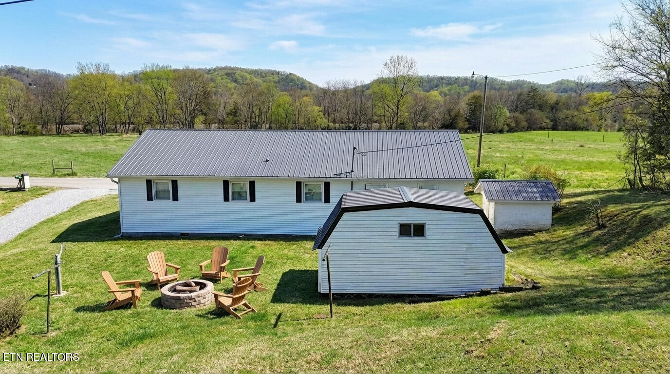 1585 Hill Road Newport TN 37821