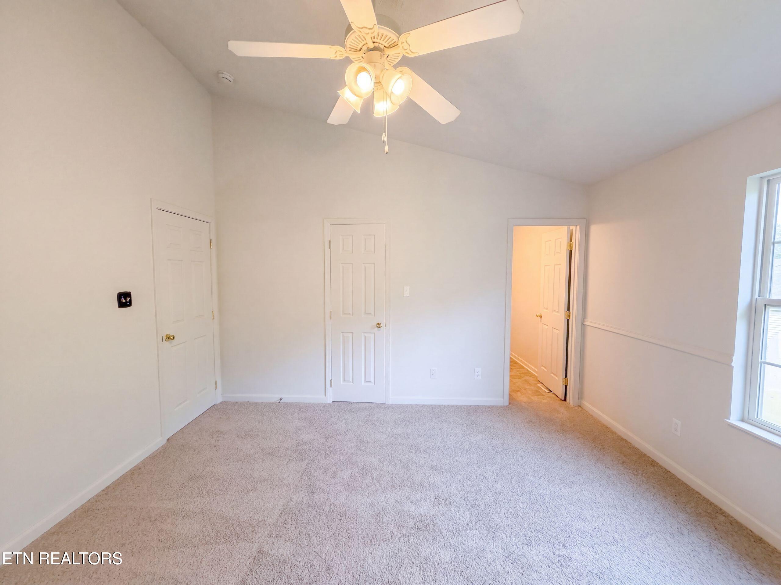 7111 Pinecroft Lane Knoxville TN 37914