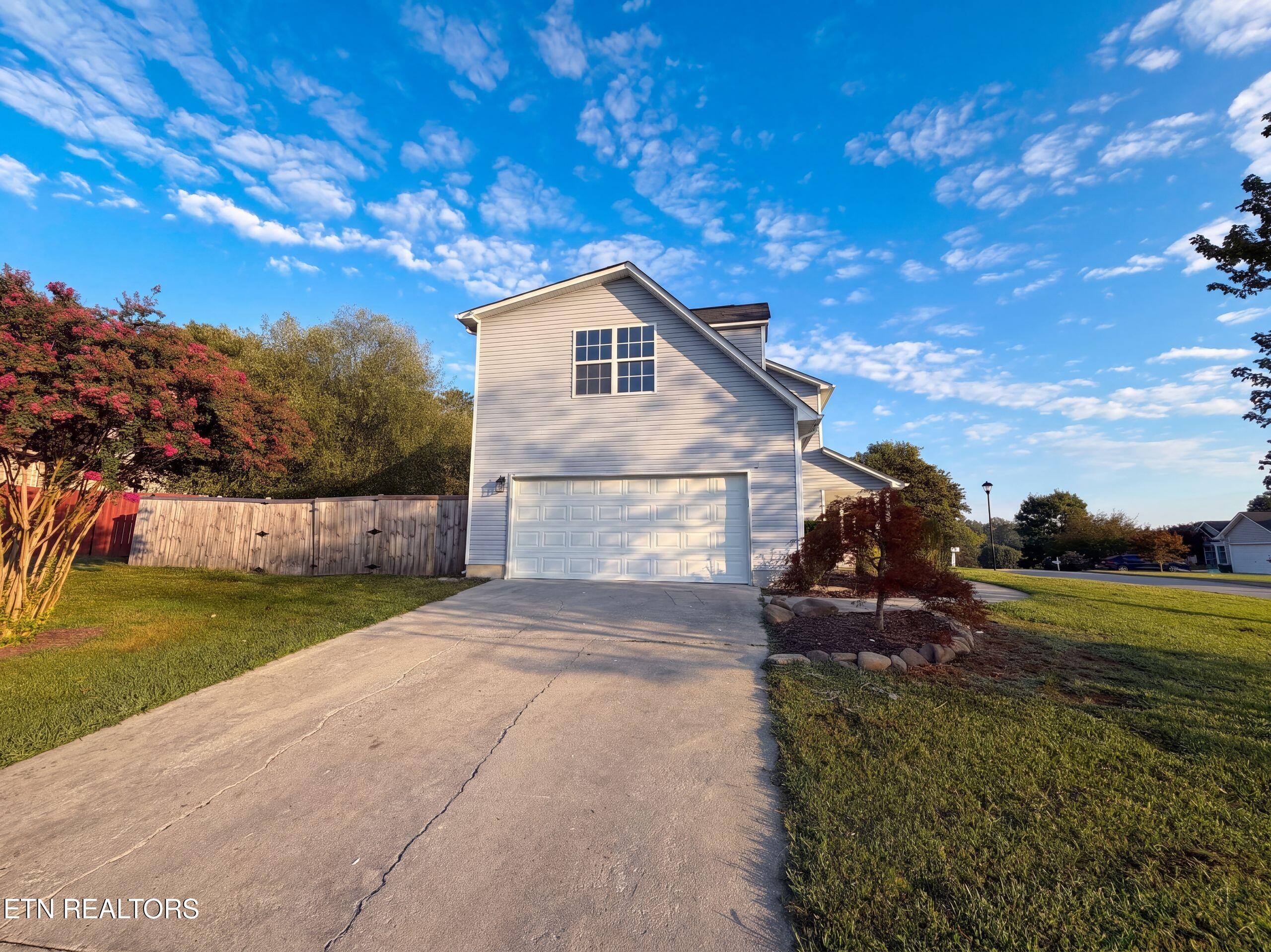 7111 Pinecroft Lane Knoxville TN 37914
