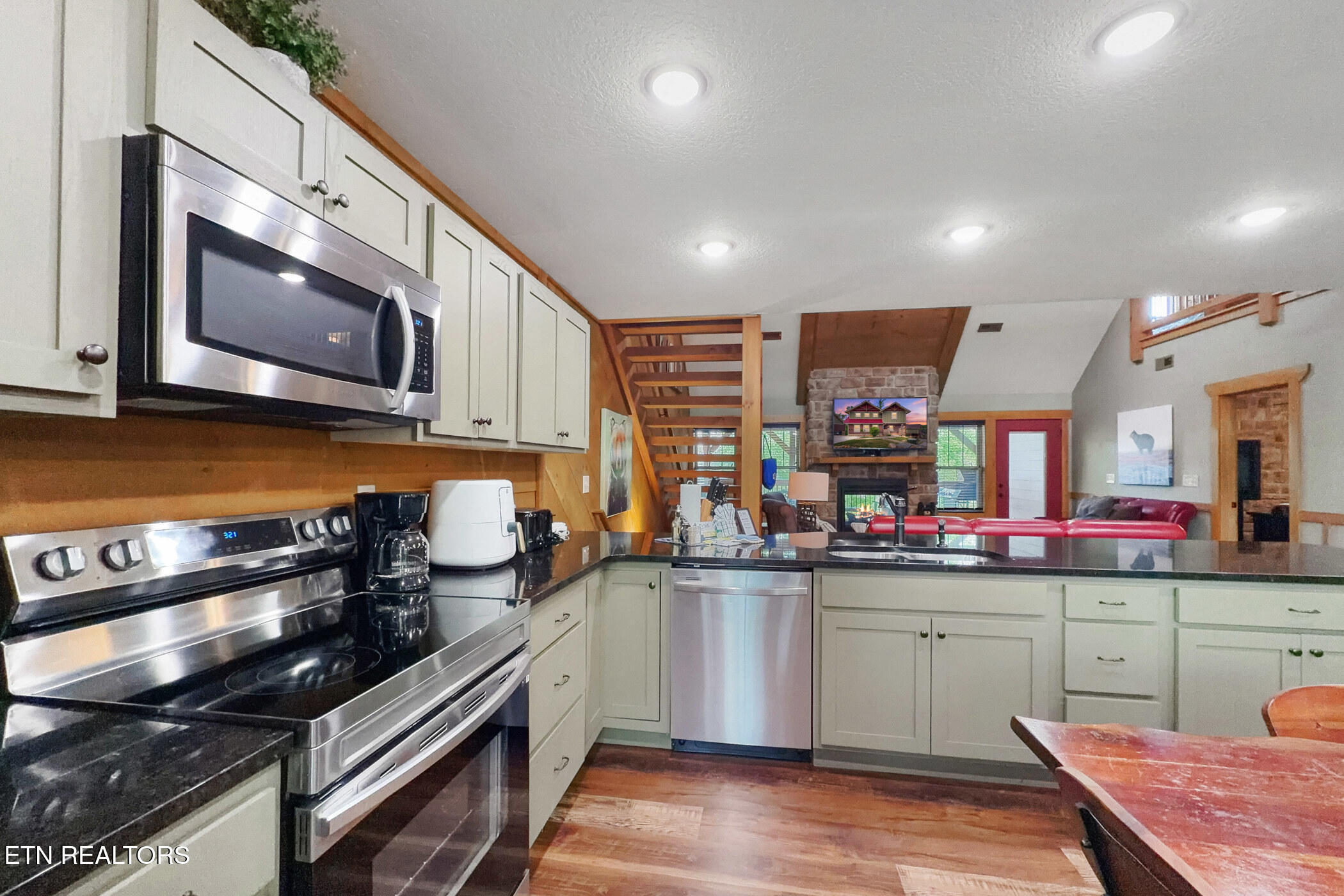 906 Whittlers Way Gatlinburg TN 37738