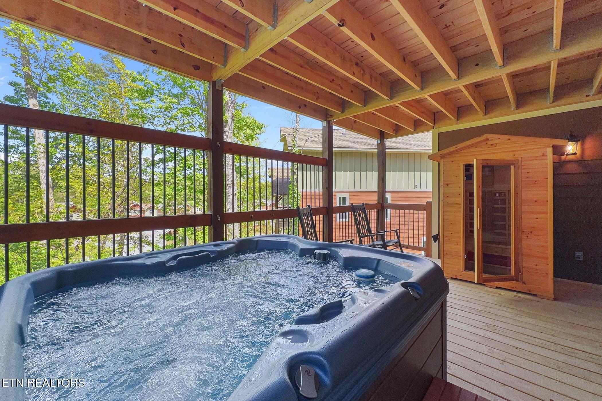 906 Whittlers Way Gatlinburg TN 37738