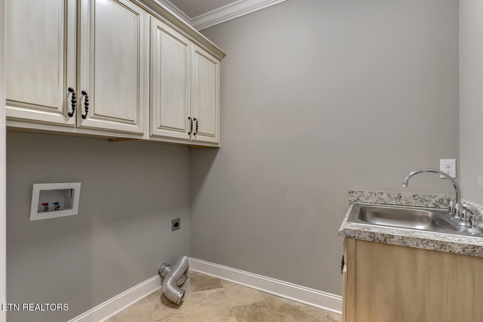 109 Gado Way Loudon TN 37774