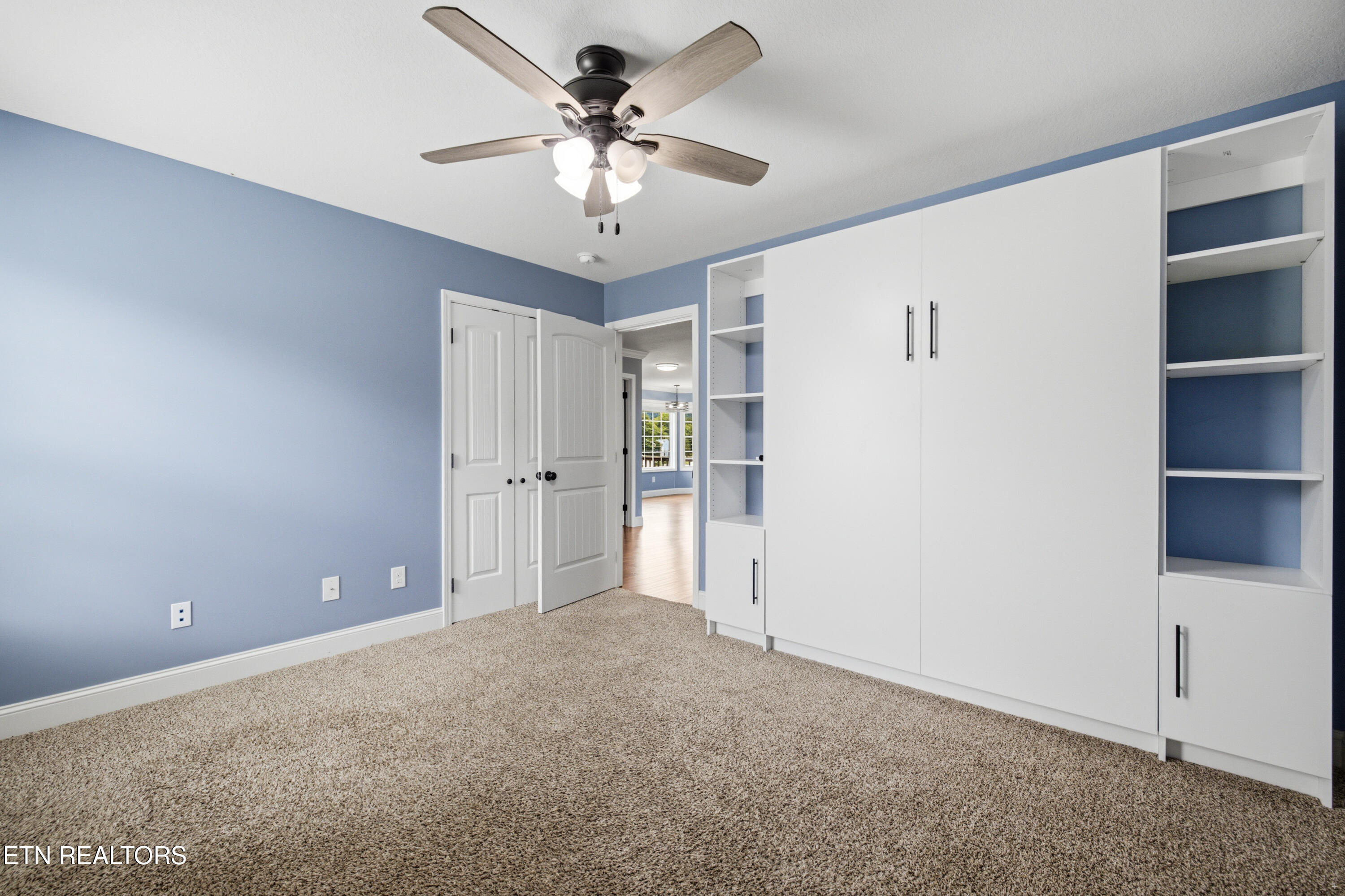 126 West Drive Lafollette TN 37766