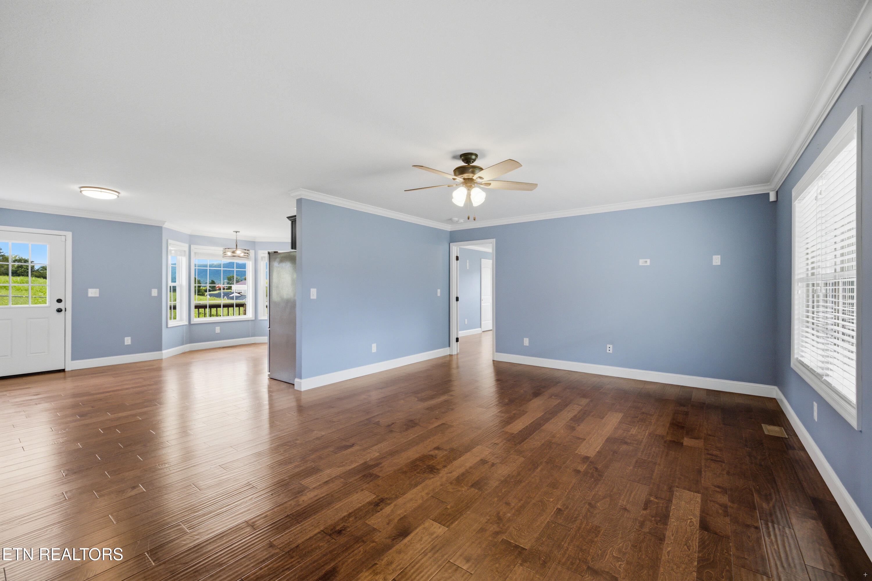 126 West Drive Lafollette TN 37766