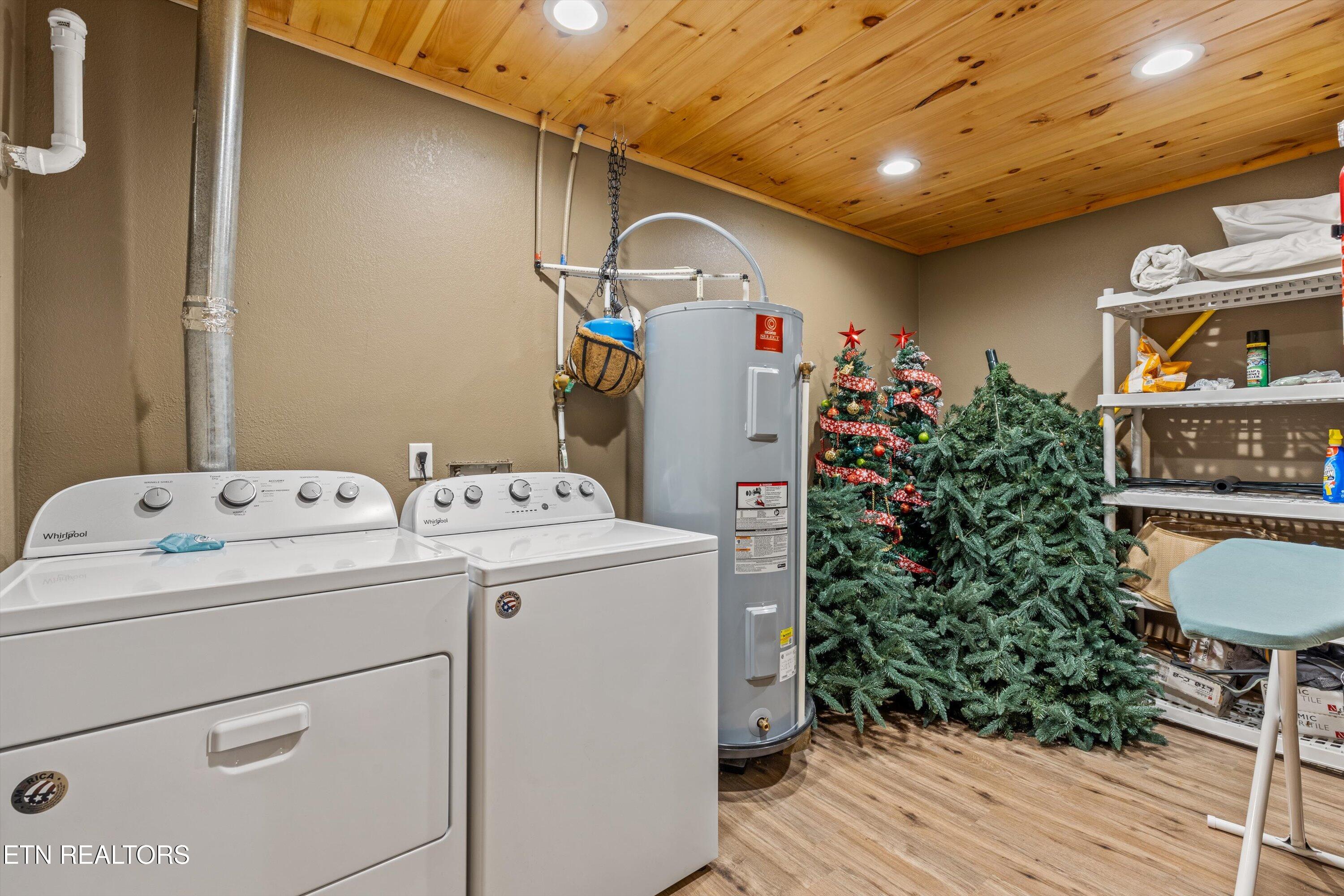 622 Wiley Oakley Drive Gatlinburg TN 37738