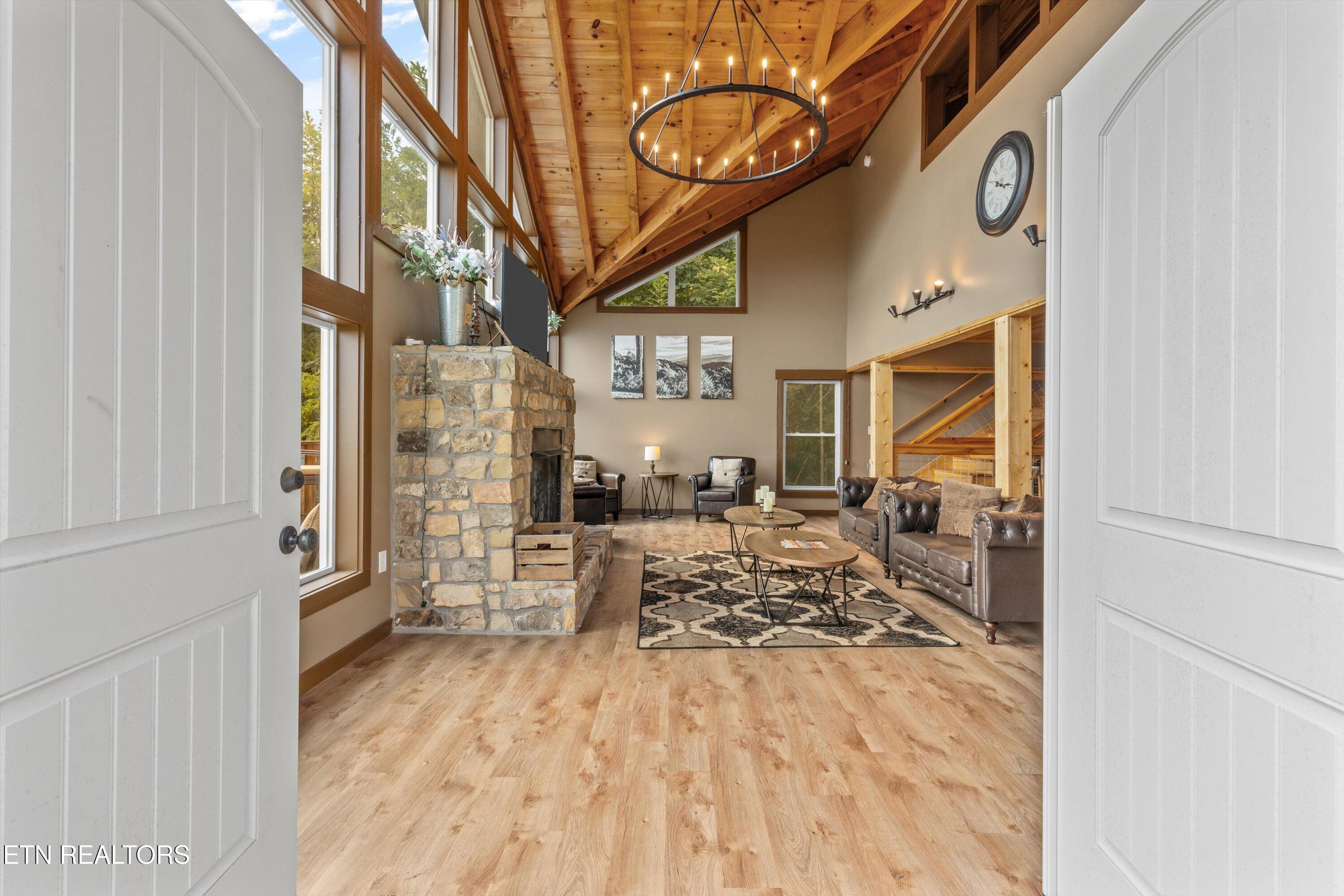 622 Wiley Oakley Drive Gatlinburg TN 37738