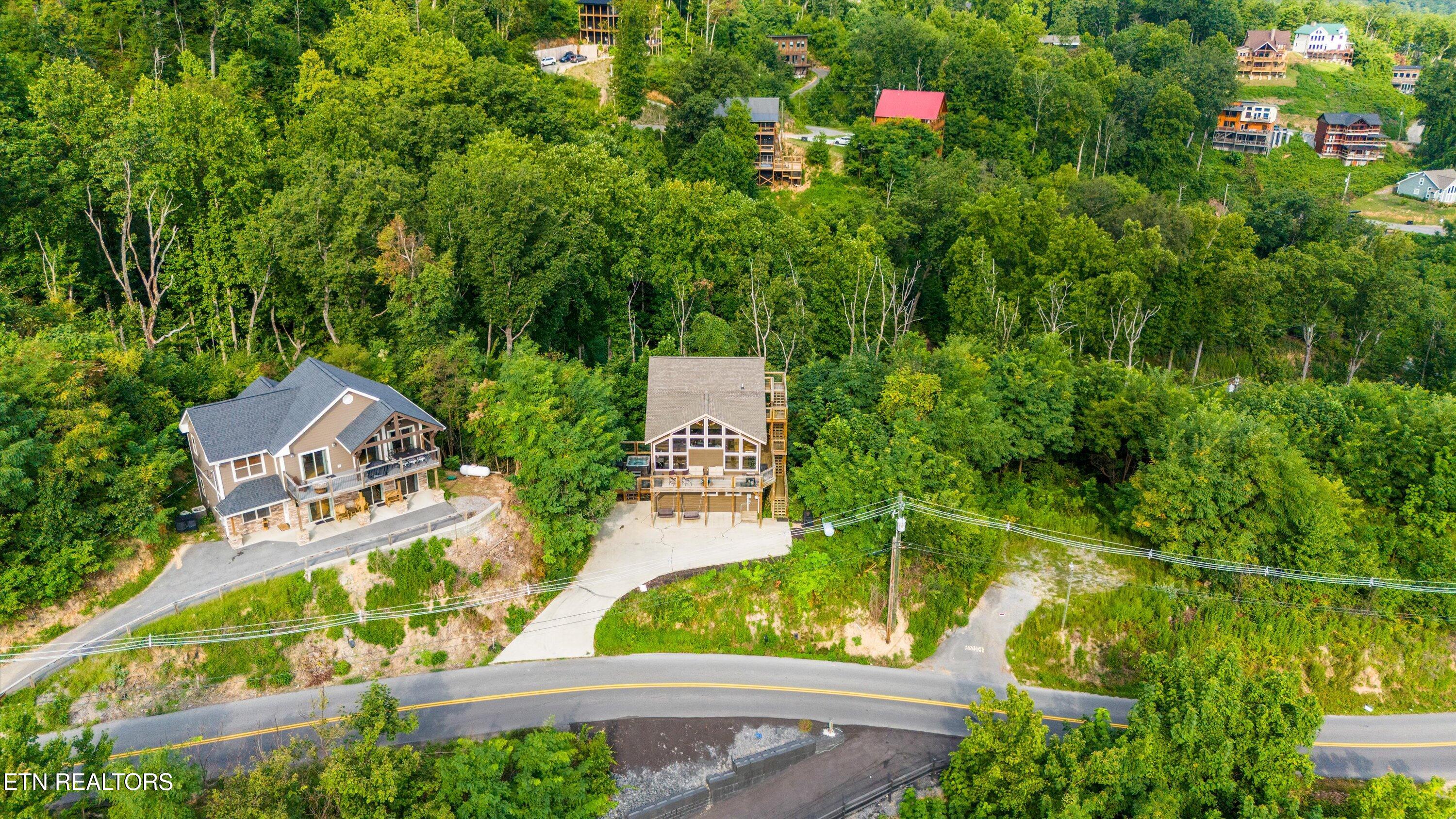 622 Wiley Oakley Drive Gatlinburg TN 37738