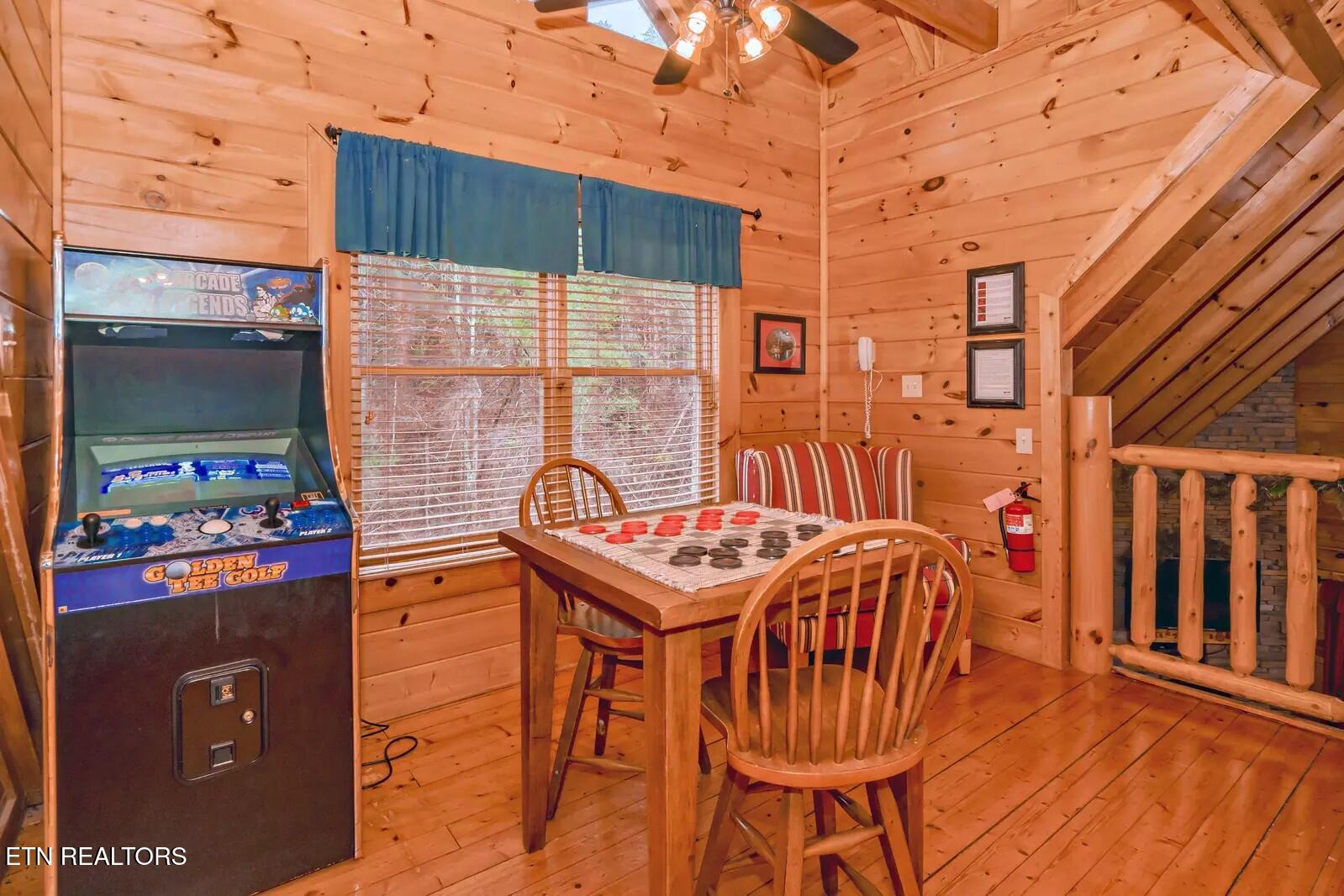 1928 Bear Creek Falls Way Sevierville TN 37862