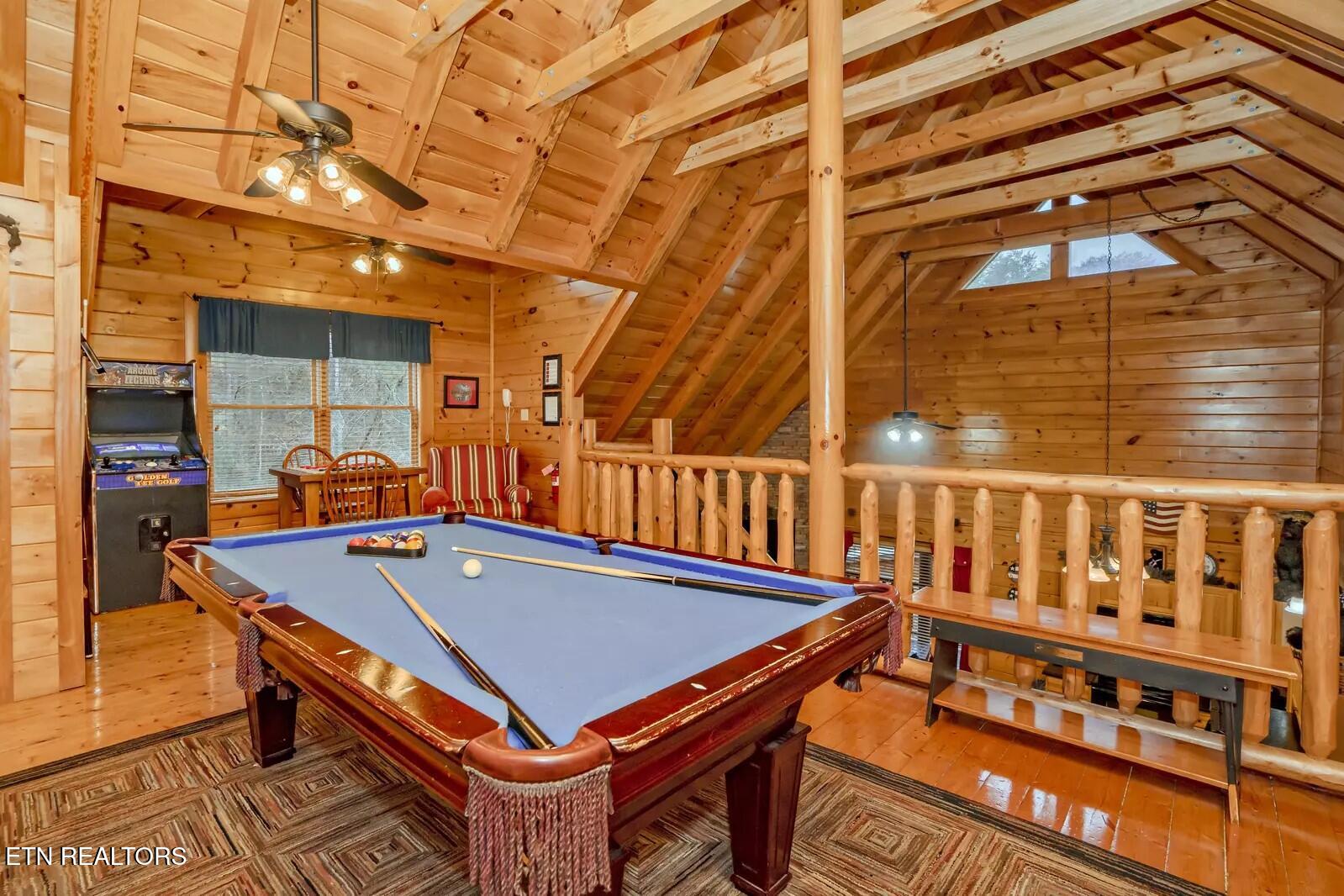 1928 Bear Creek Falls Way Sevierville TN 37862