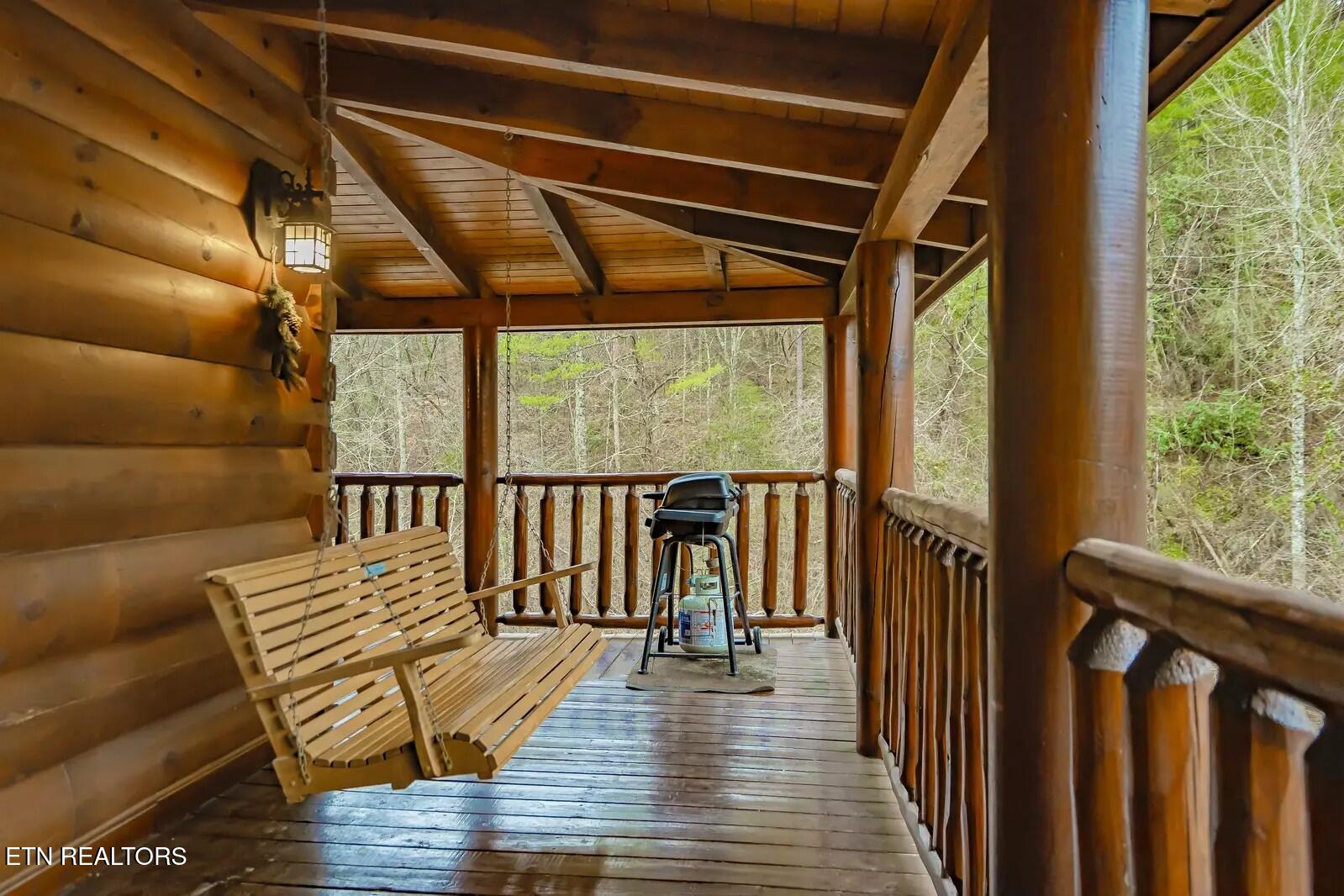 1928 Bear Creek Falls Way Sevierville TN 37862
