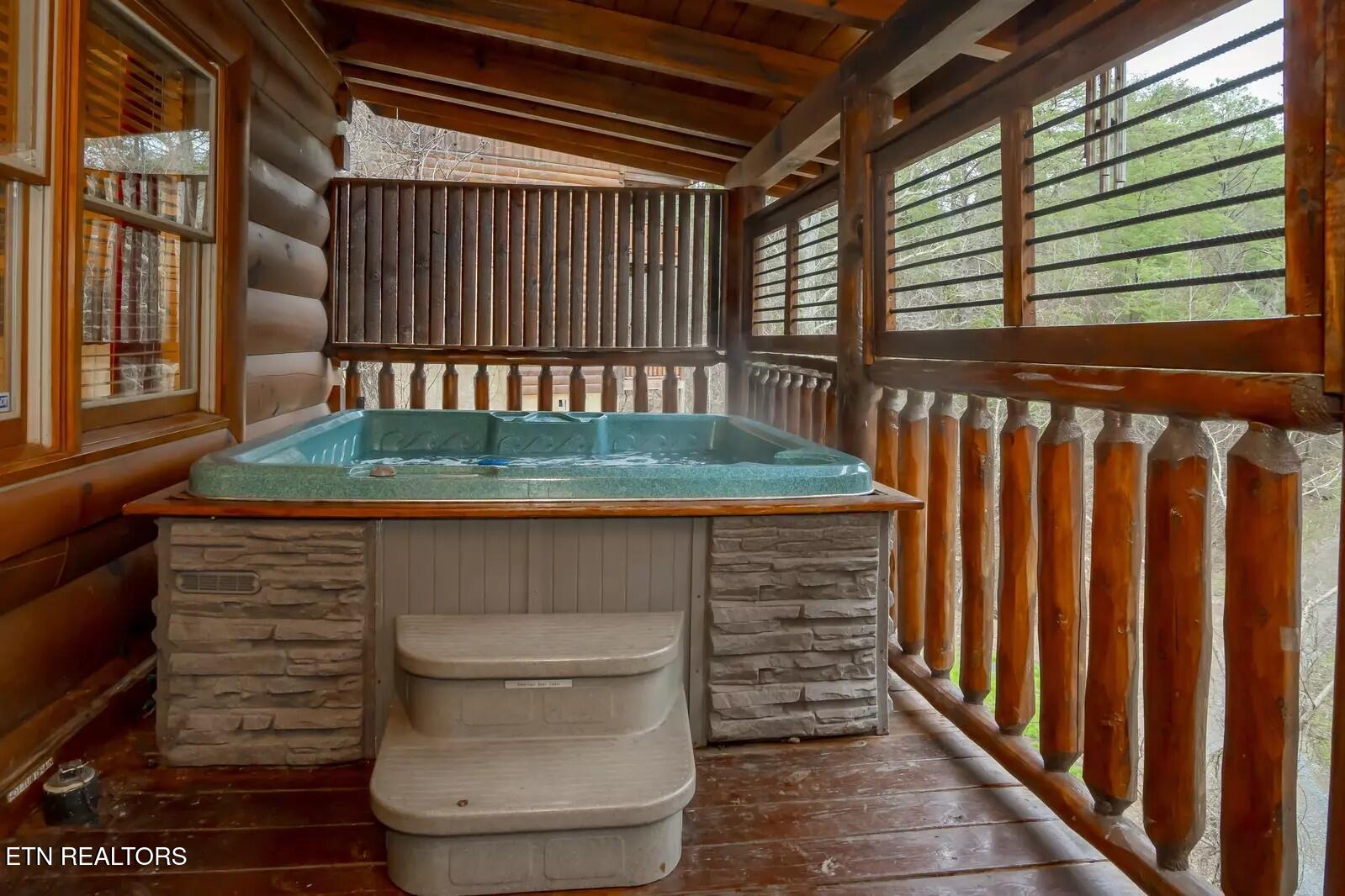 1928 Bear Creek Falls Way Sevierville TN 37862