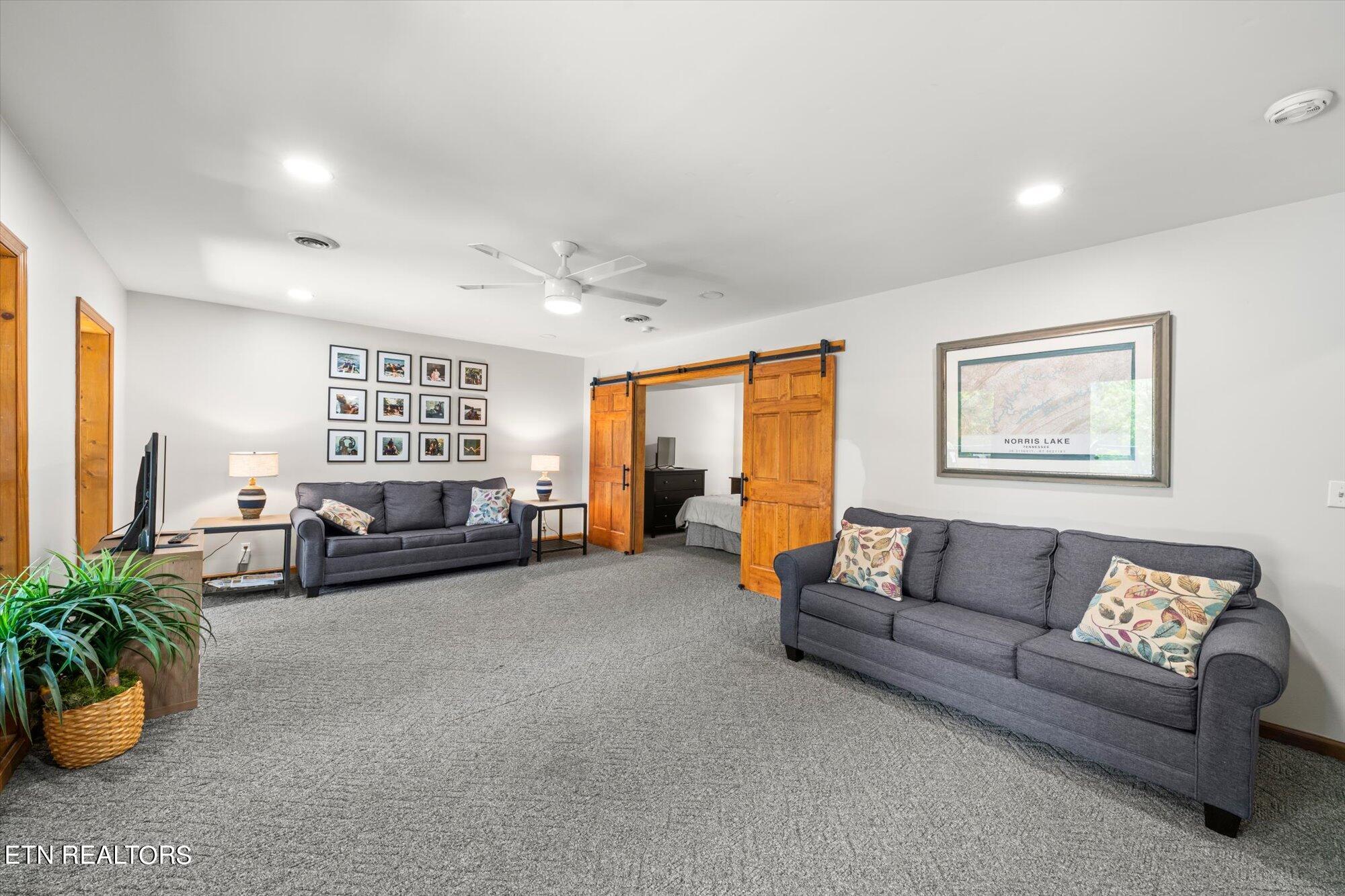 241 Bankwood Lane Lafollette TN 37766