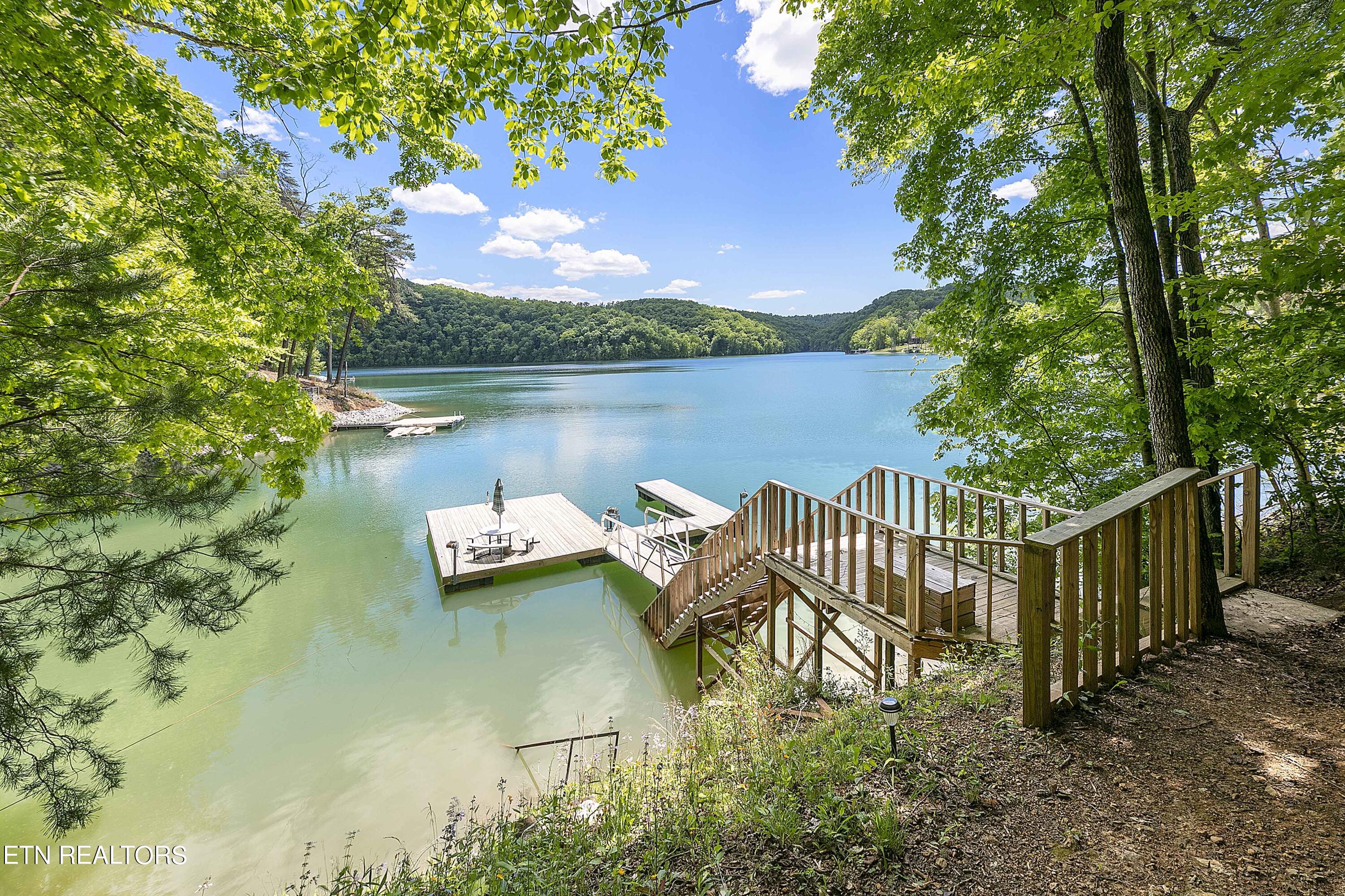 241 Bankwood Lane Lafollette TN 37766